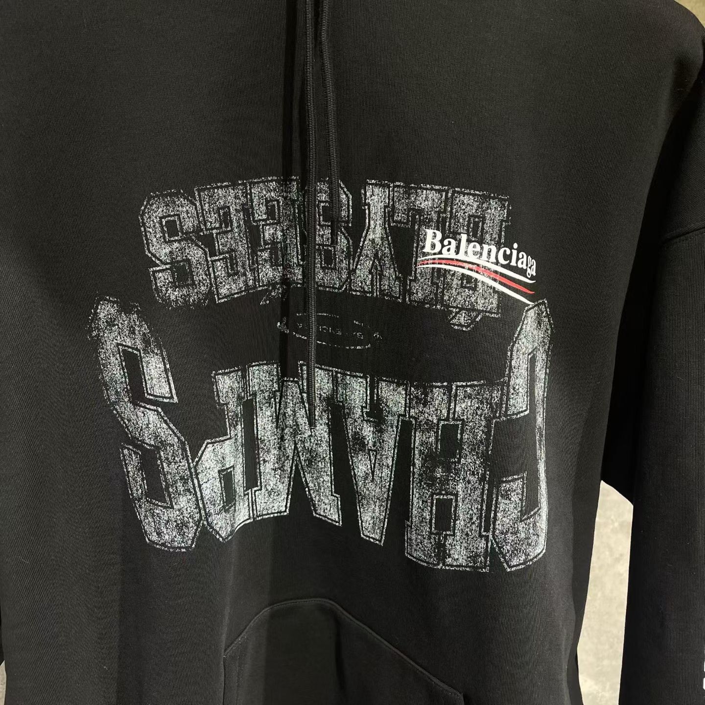 Balenciaga Balenciaga Hoodie s Men Size US S / EU 44-46 / 1 - 6 Thumbnail
