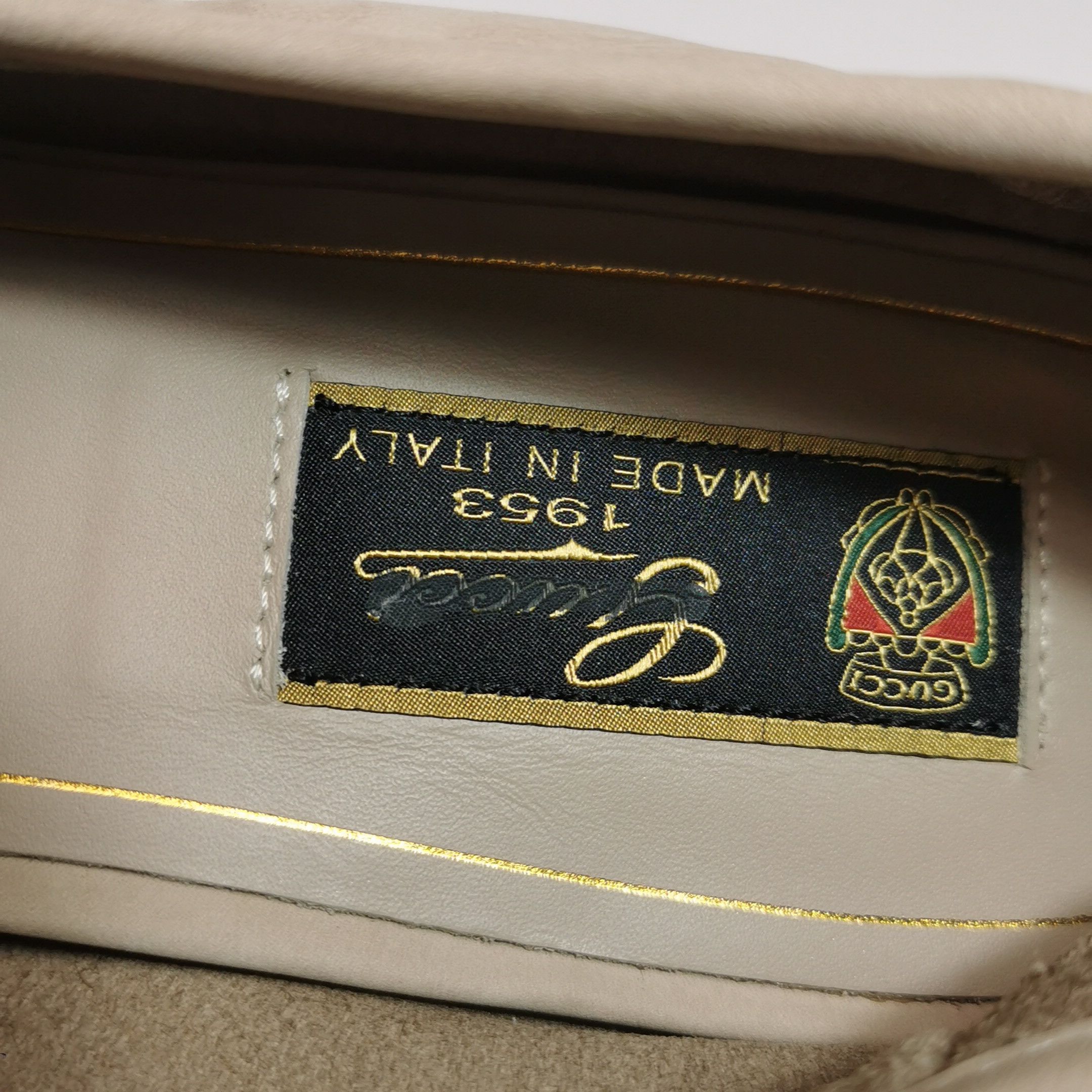 Gucci Gucci Suede Horsebit Loafers 40.5 Size US 10.5 / IT 40.5 - 12 Thumbnail