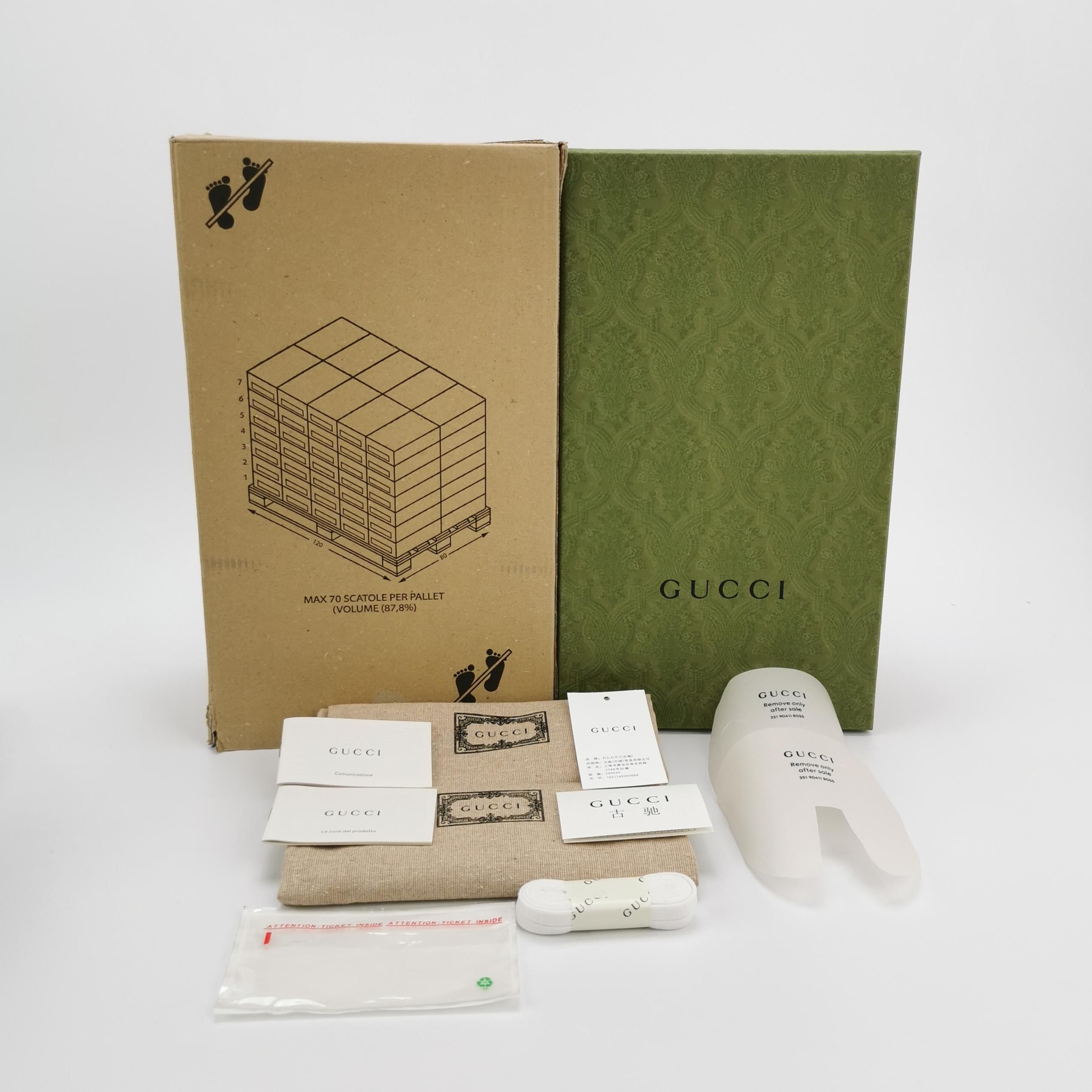 Gucci Gucci Bee GG Supreme Ace Sneakers EU 47 Size US 14 / EU 47 - 7 Thumbnail