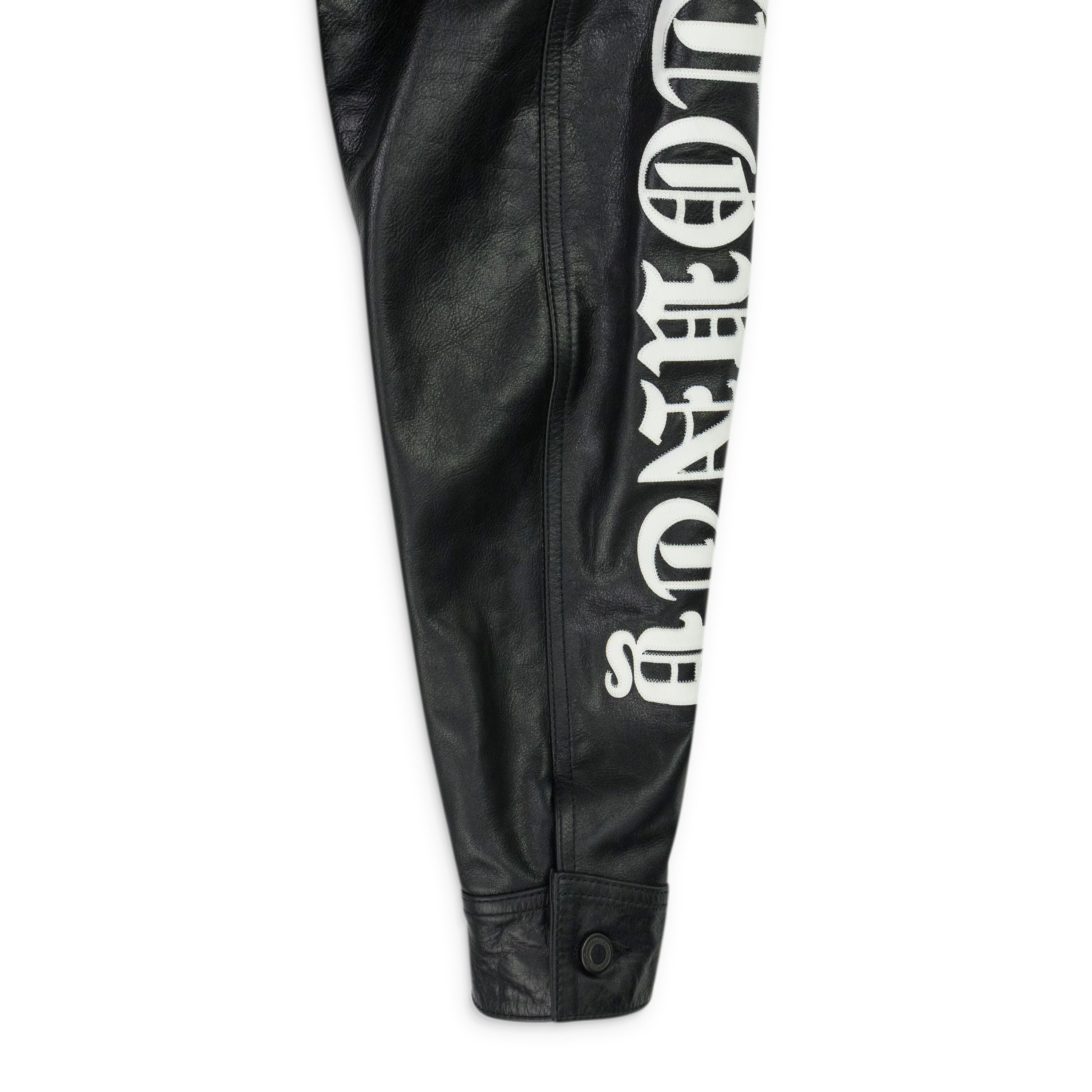 Marcelo Burlon Marcelo Burlon BLACK UNKNOWN CABAN WITH WHITE GRAPHIC DENIM JACKET SIZE L Size US L / EU 52-54 / 3 - 7 Thumbnail