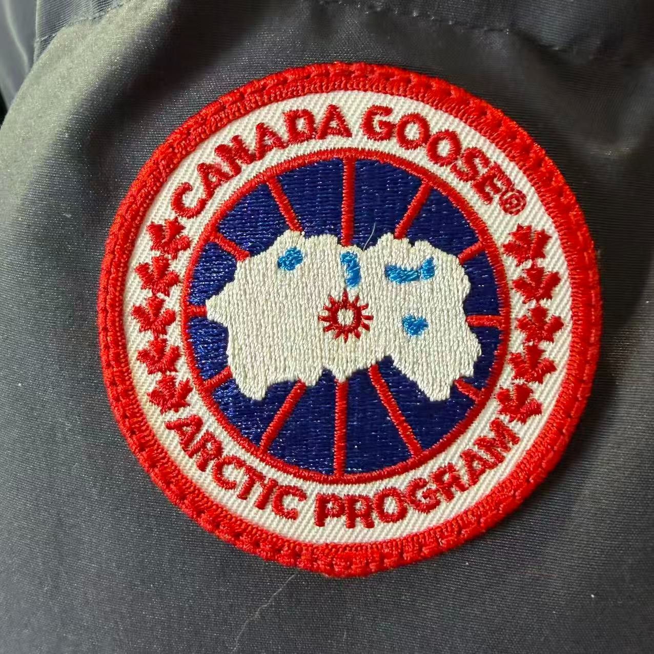 Canada Goose Canada Goose Thermal Thick Gold Heavy Coat s Men Size US S / EU 44-46 / 1 - 4 Thumbnail