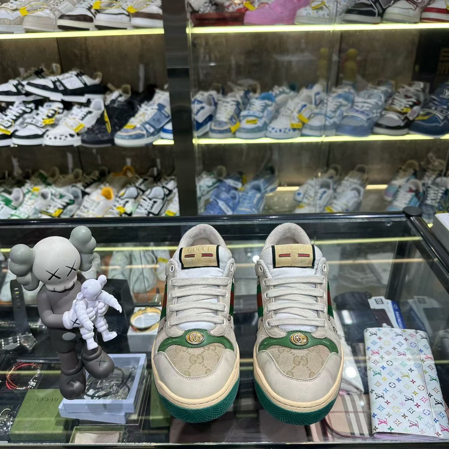 Gucci Gucci Orange Lowtop Sneakers us_8 Women Size US 8 / IT 38 - 2 Thumbnail