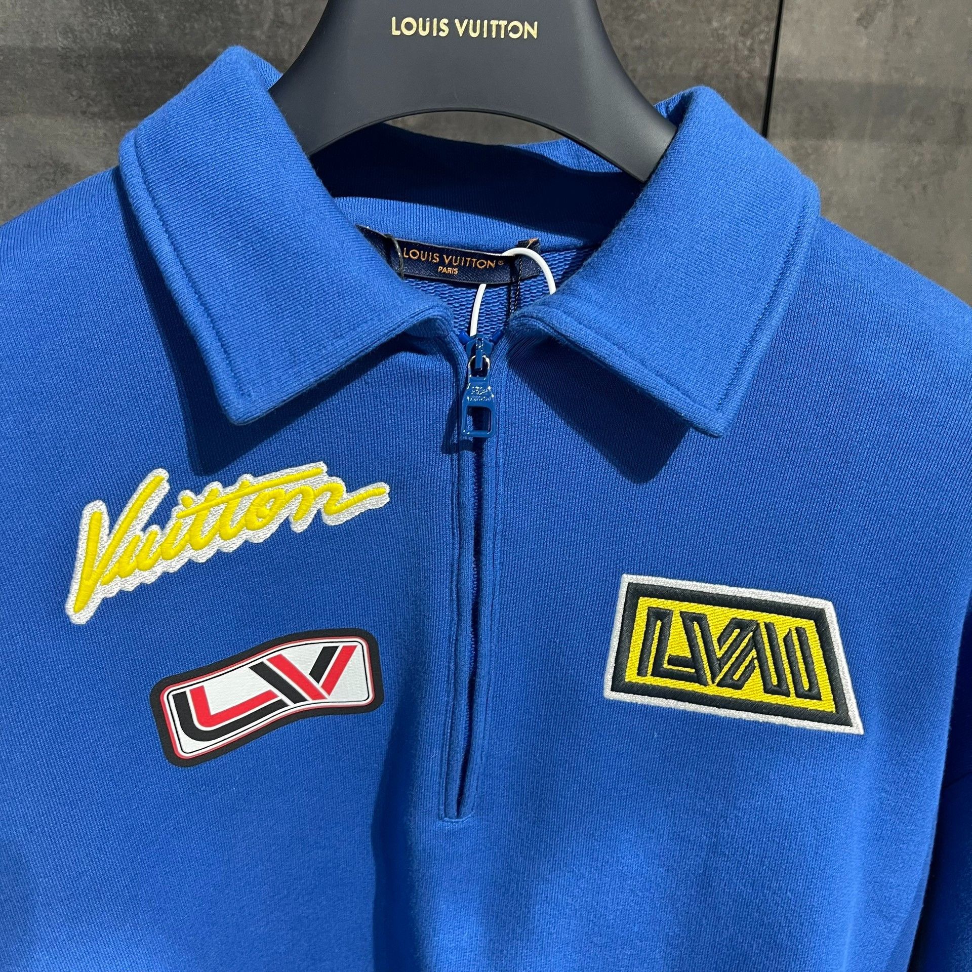 Louis Vuitton Louis Vuitton Printed Blue Hoodie m Men Size US M / EU 48-50 / 2 - 3 Thumbnail