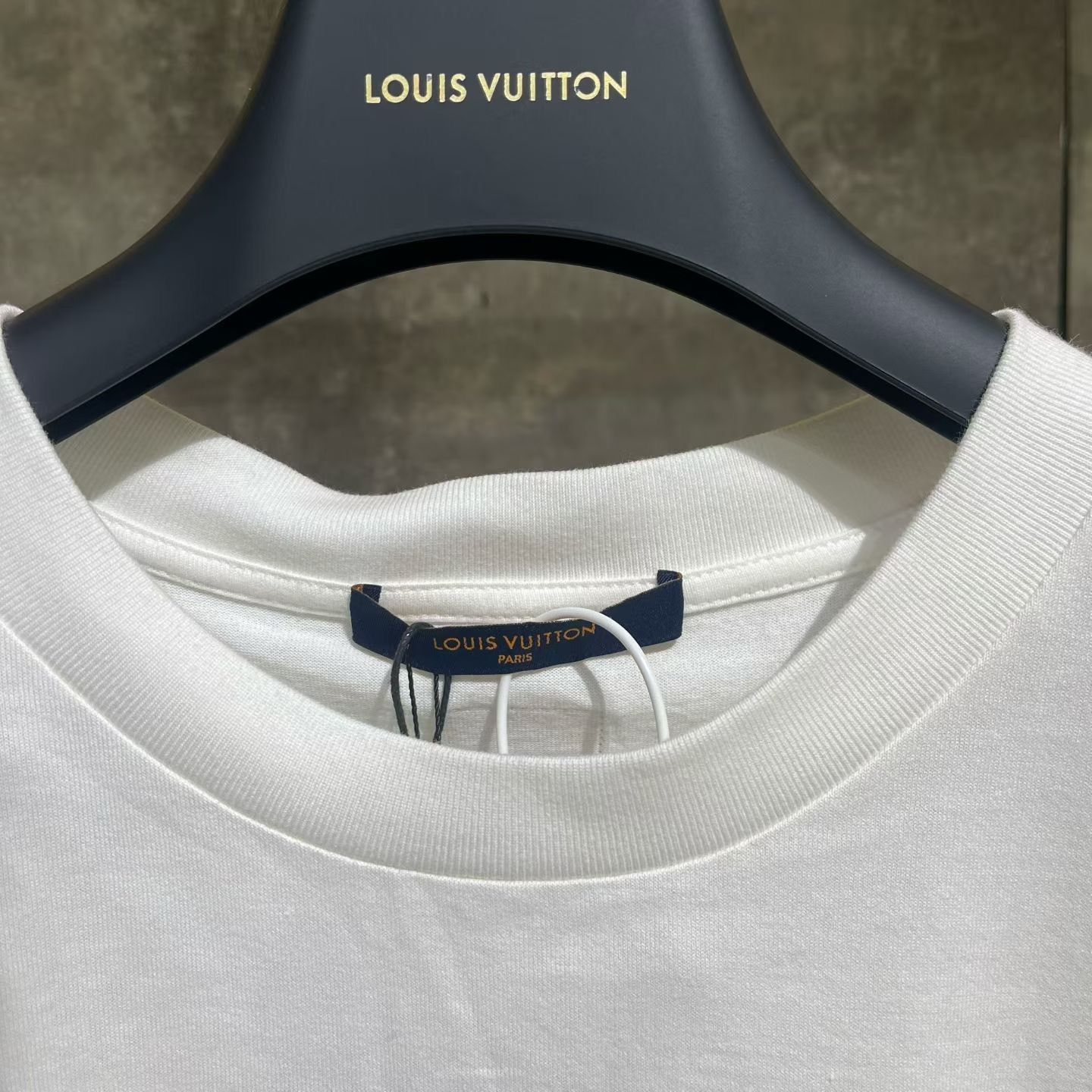 Louis Vuitton Louis Vuitton T-Shirt m Men Size US M / EU 48-50 / 2 - 4 Thumbnail