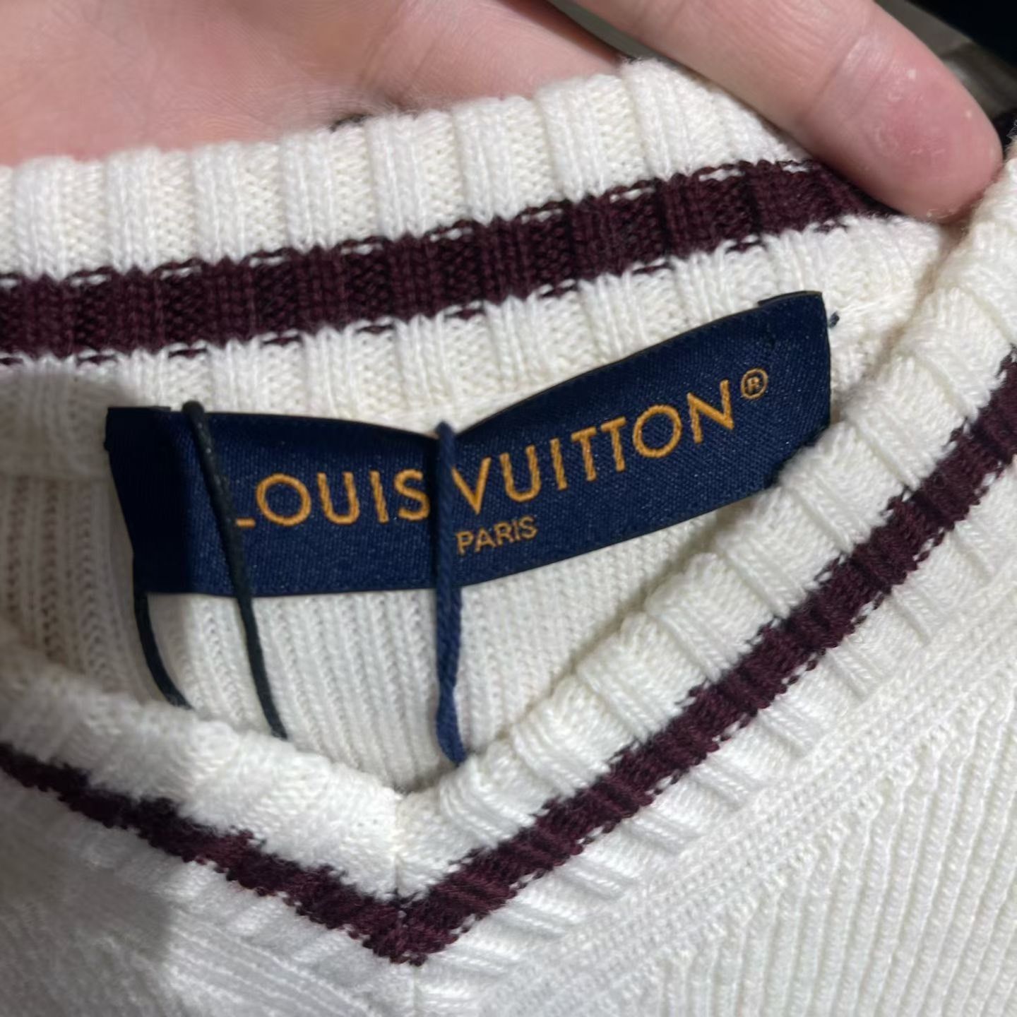 Louis Vuitton Louis Vuitton White Tank Top xl Men Size US XL / EU 56 / 4 - 6 Thumbnail