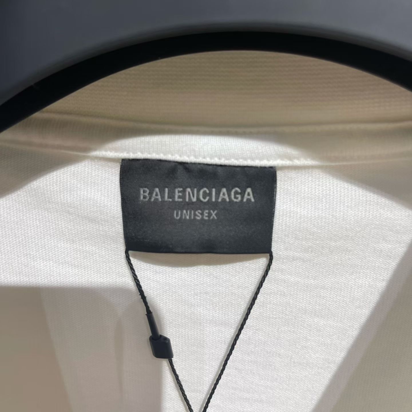 Balenciaga Balenciaga Basketball T-Shirt l Men Size US L / EU 52-54 / 3 - 3 Thumbnail