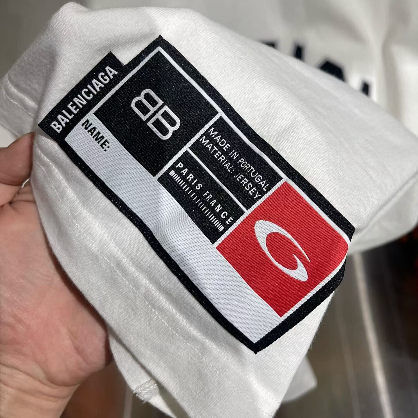 Balenciaga Balenciaga Basketball T-Shirt l Men Size US L / EU 52-54 / 3 - 5 Thumbnail