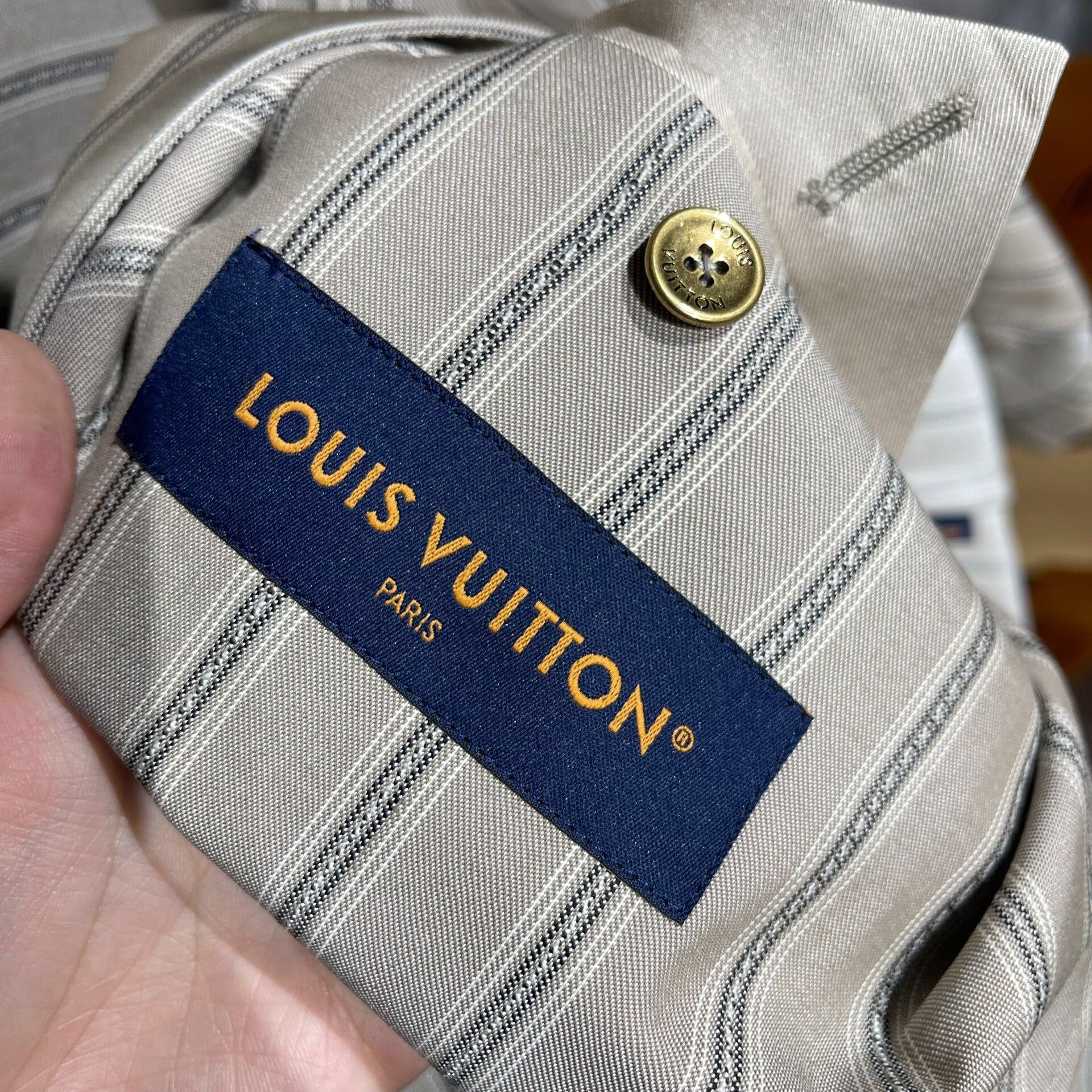 Louis Vuitton Louis Vuitton Formal Cropped Gold Suit 40r Men Size 40R - 6 Thumbnail