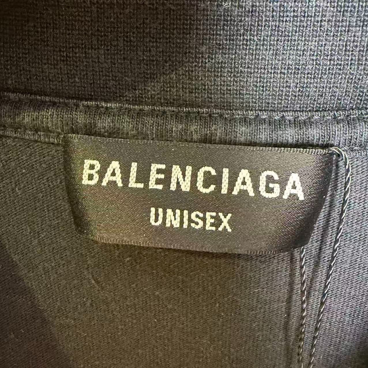 Balenciaga Balenciaga Printed Rainbow Multi T-Shirt xs Men Size US XS / EU 42 / 0 - 3 Thumbnail