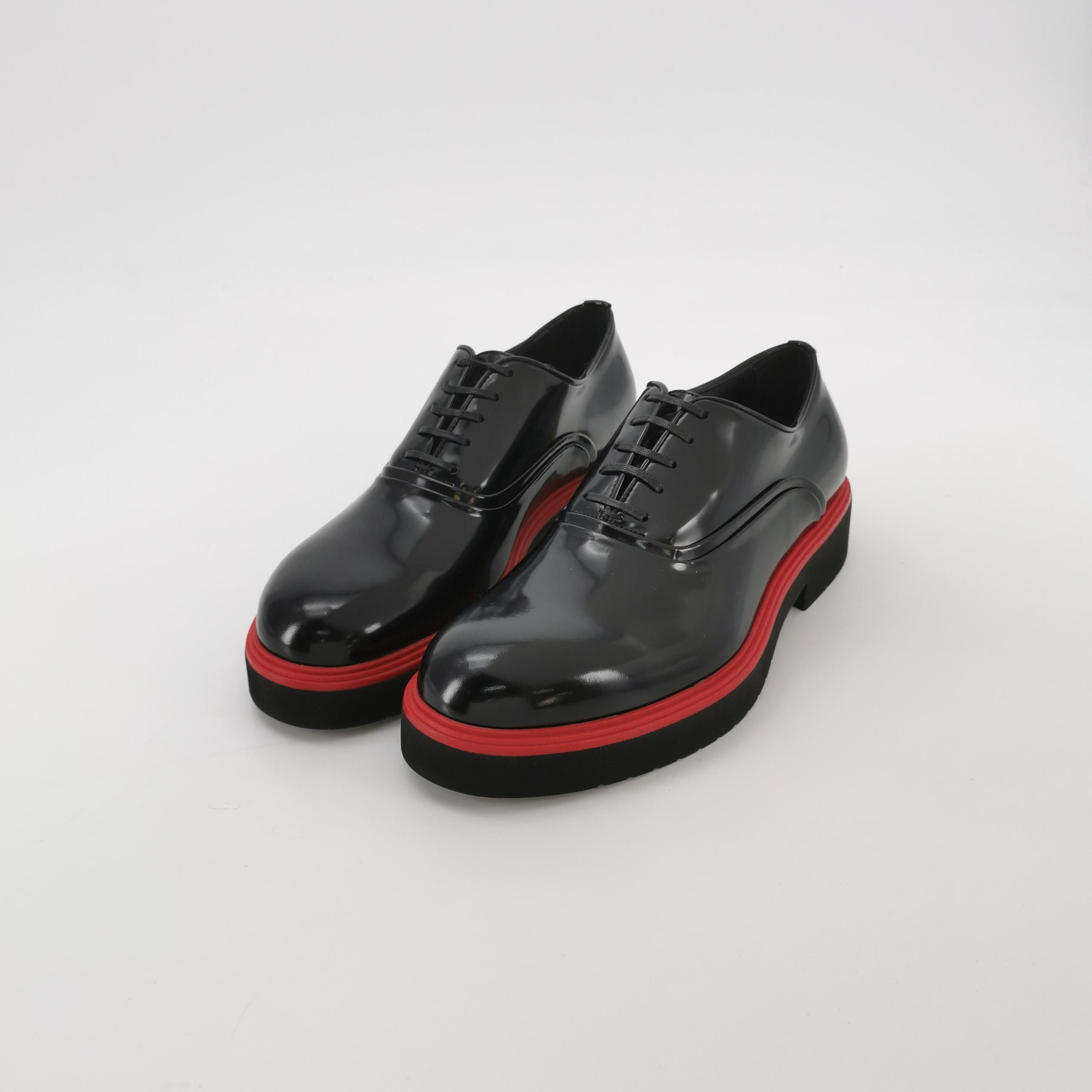 Salvatore Ferragamo Ferragamo Red Trim Platform Oxford Shoes 40 Size US 10 / IT 40 - 3 Thumbnail