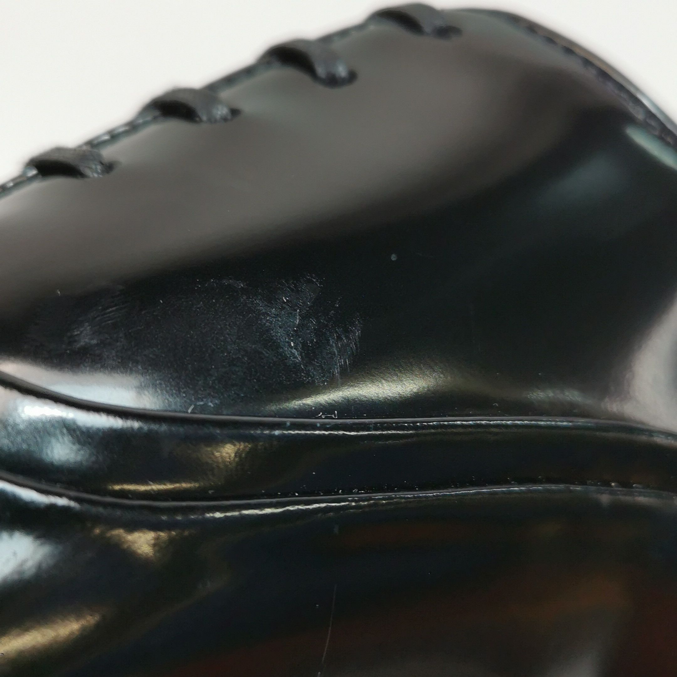 Salvatore Ferragamo Salvatore Ferragamo Red Trim Leather Oxfords 40.5 Size US 7 / EU 40 - 8 Thumbnail