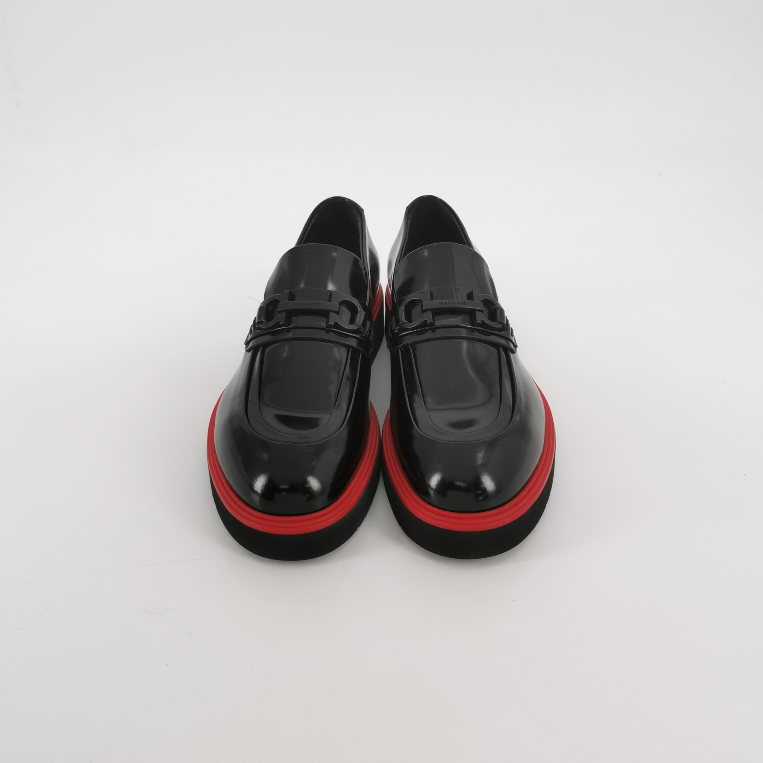 Salvatore Ferragamo Salvatore Ferragamo Gancini Patent Loafers IT 40.5 Size US 10.5 / IT 40.5 - 4 Thumbnail