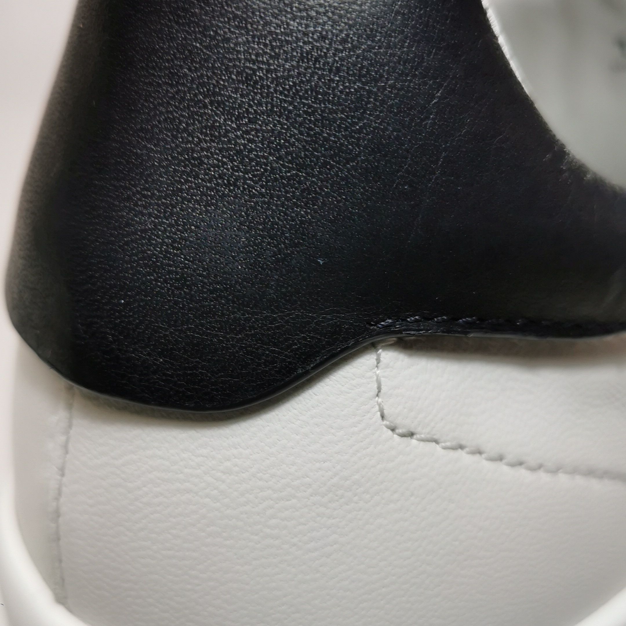 Hogan Hogan Bicolor Leather Low-Top Sneakers Size 44 Size US 11 / EU 44 - 8 Thumbnail
