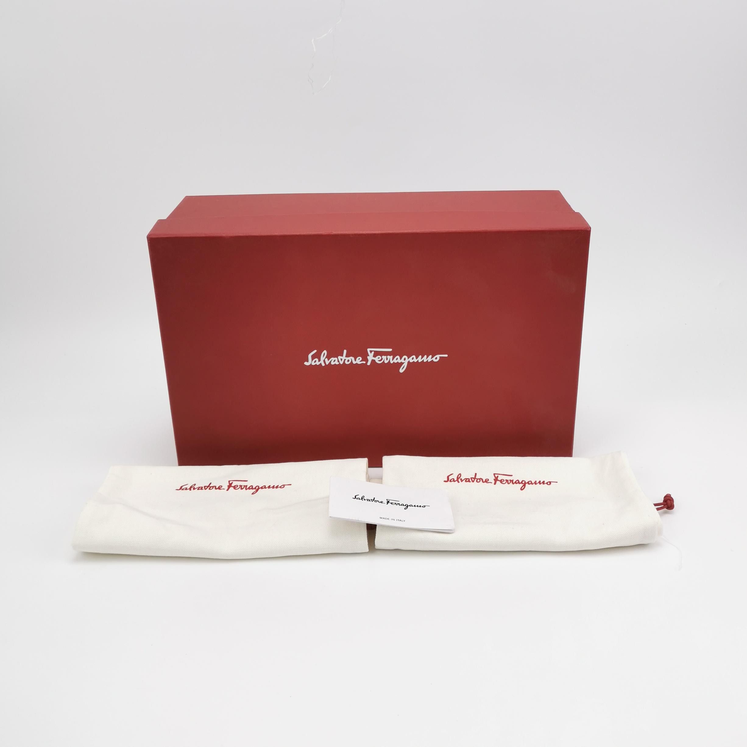 Salvatore Ferragamo Salvatore Ferragamo Gancini Leather Loafers 5.5 Size US 6 / EU 39 - 7 Thumbnail