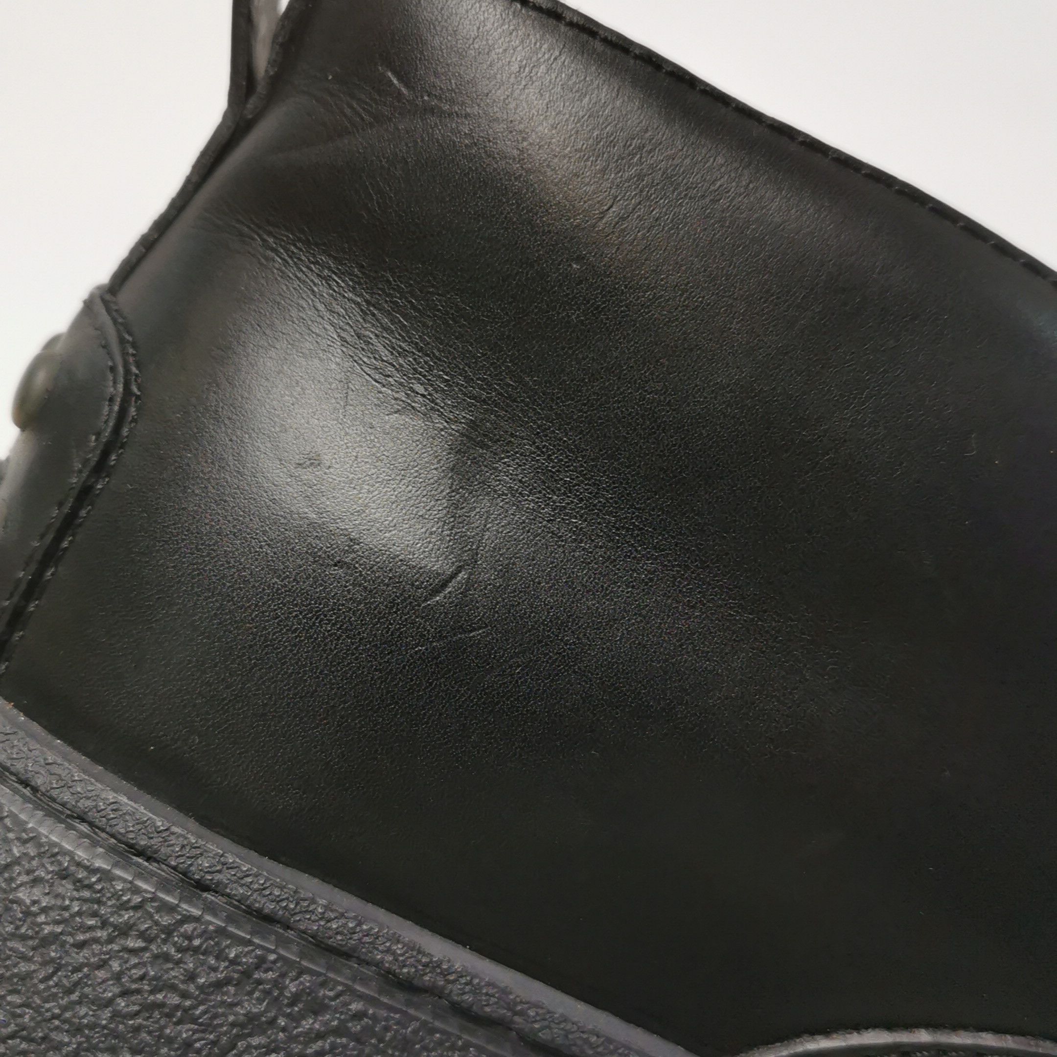 Tod's Tod's Black Leather Lug Sole Chukka Shoes 41 Size US 8 / EU 41 - 8 Thumbnail