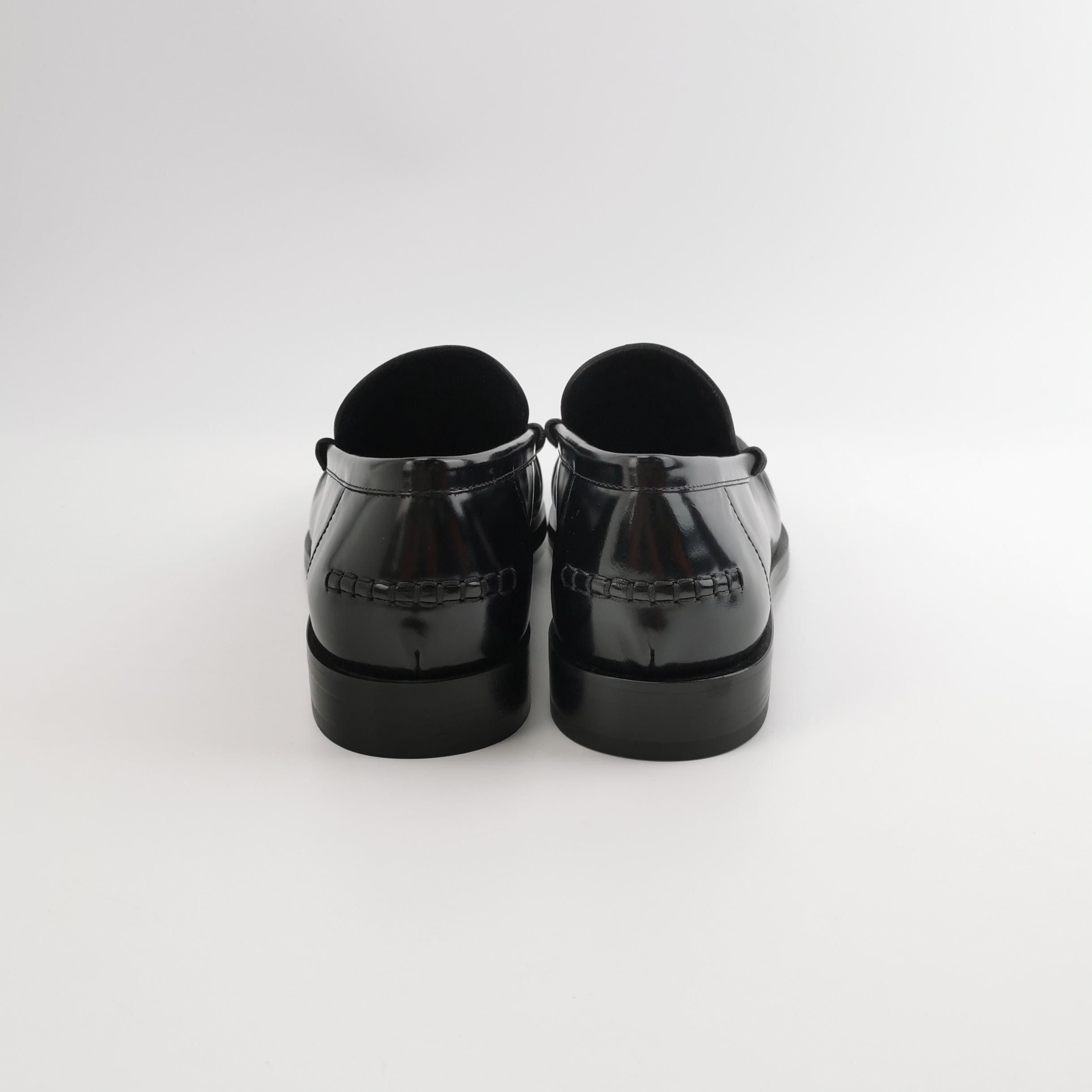 Salvatore Ferragamo Salvatore Ferragamo FOREVER Heart Leather Loafers EU 42 Size US 9 / EU 42 - 5 Thumbnail