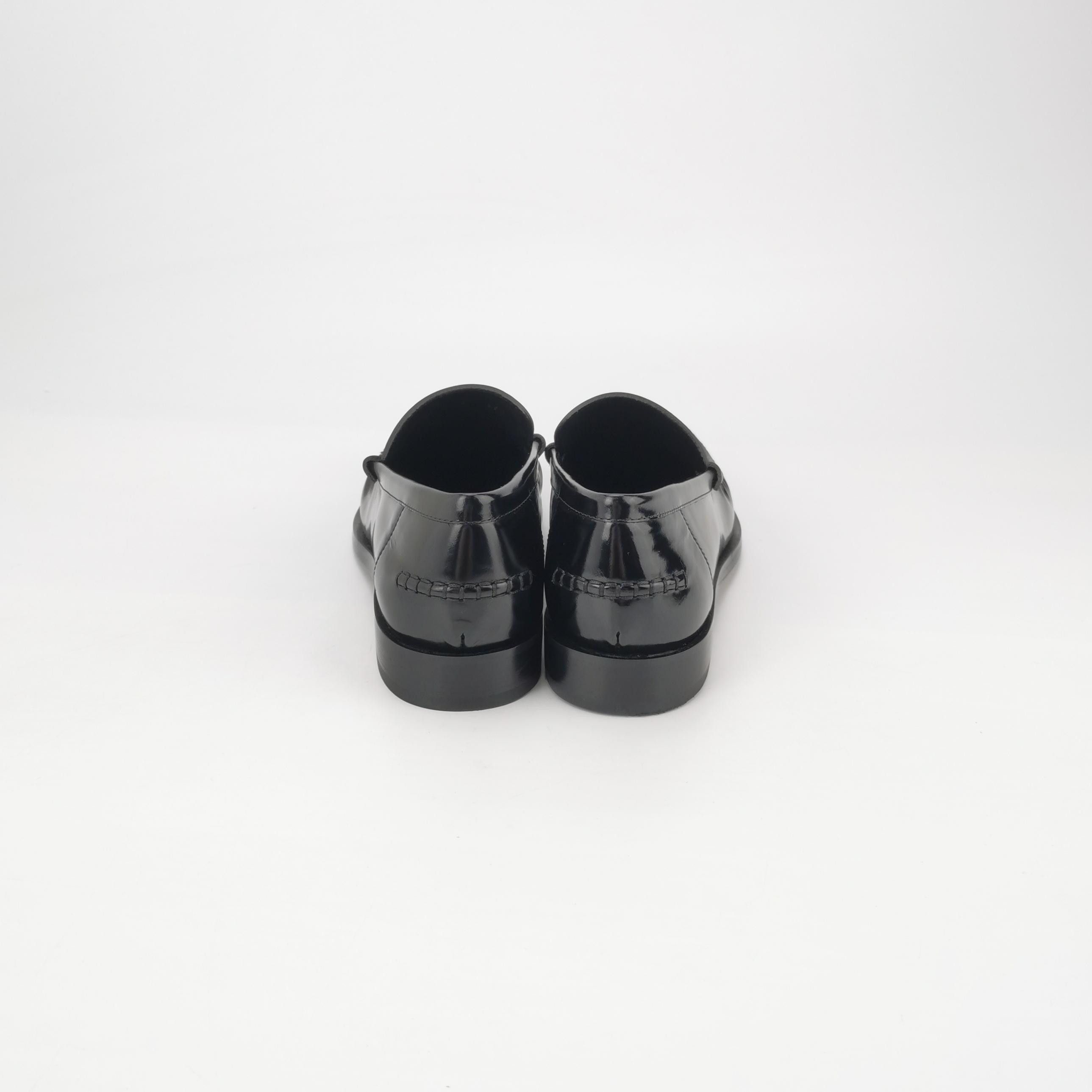 Salvatore Ferragamo Salvatore Ferragamo Forever Heart Loafers 6 Size US 7 / EU 40 - 5 Thumbnail