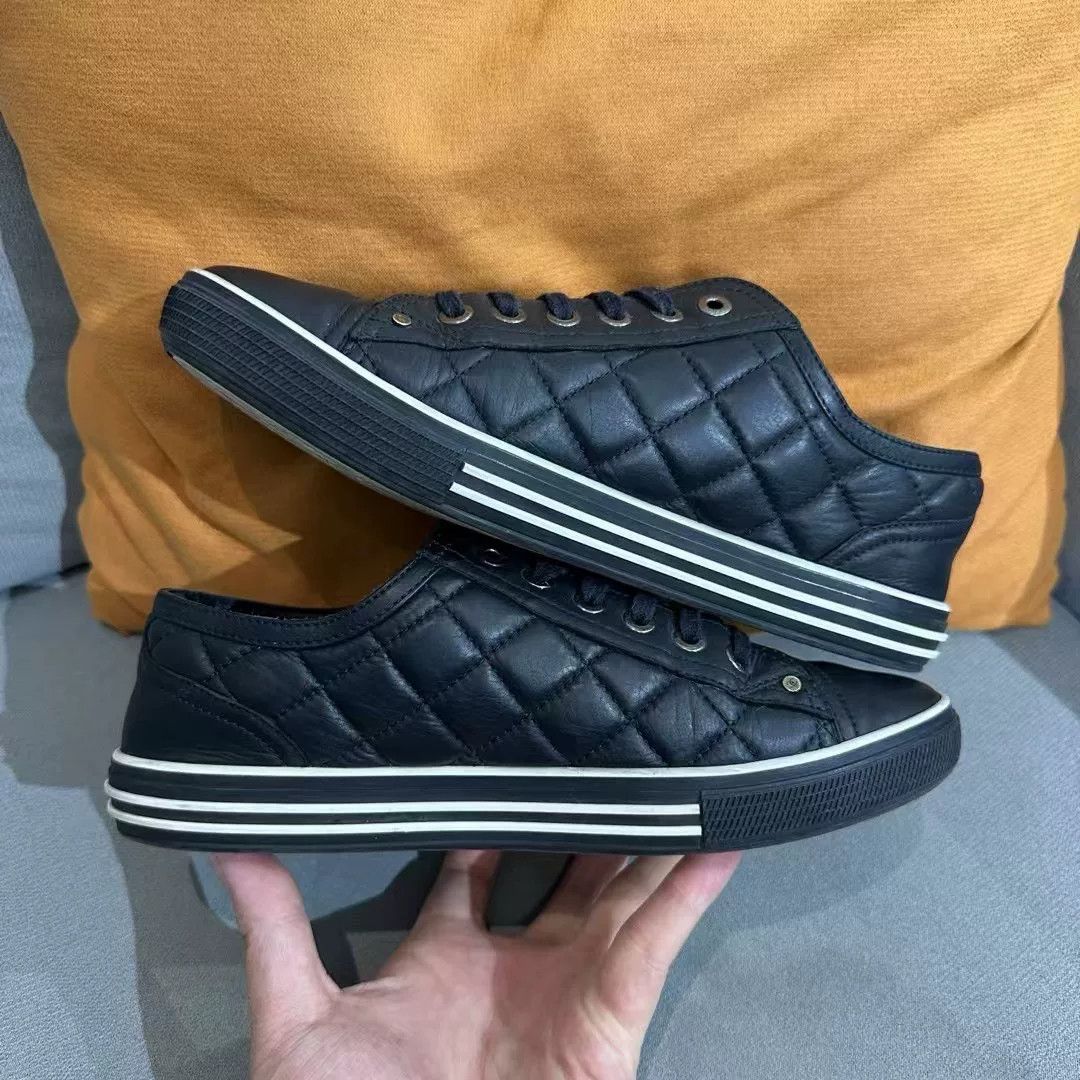 Chanel Chanel Black Lowtop Sneakers us_6 Women Size US 6 / IT 36 - 5 Thumbnail