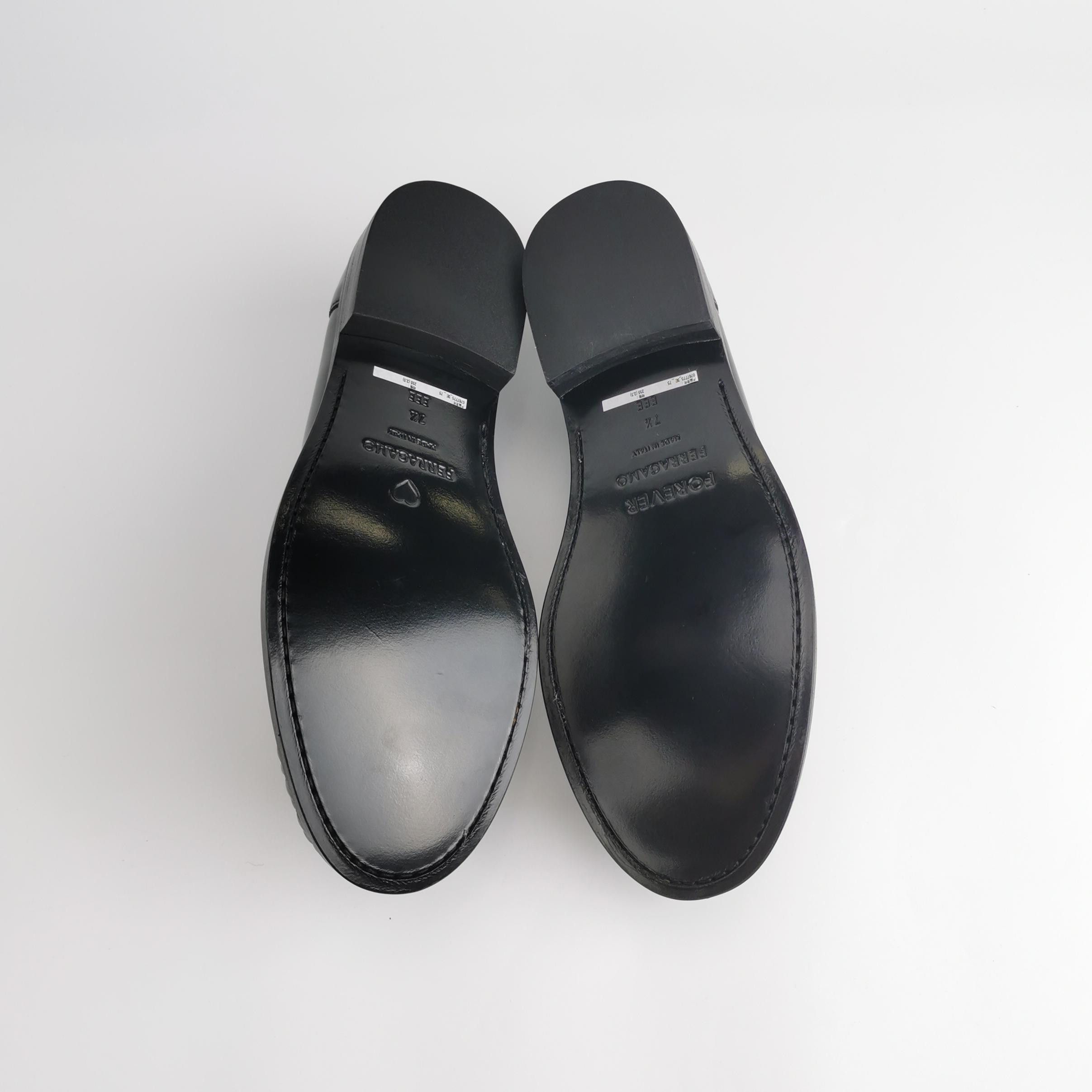 Salvatore Ferragamo Salvatore Ferragamo Forever Heart Loafers US 8.5 Size US 8 / EU 41 - 6 Thumbnail