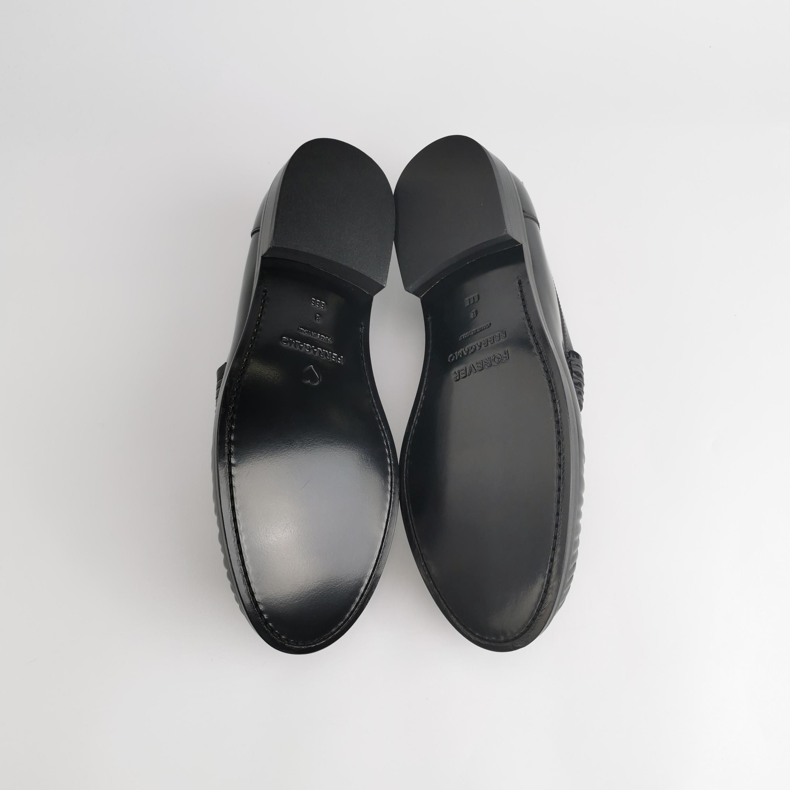 Salvatore Ferragamo Salvatore Ferragamo Forever Heart Leather Loafers 8 Size US 9 / EU 42 - 6 Thumbnail