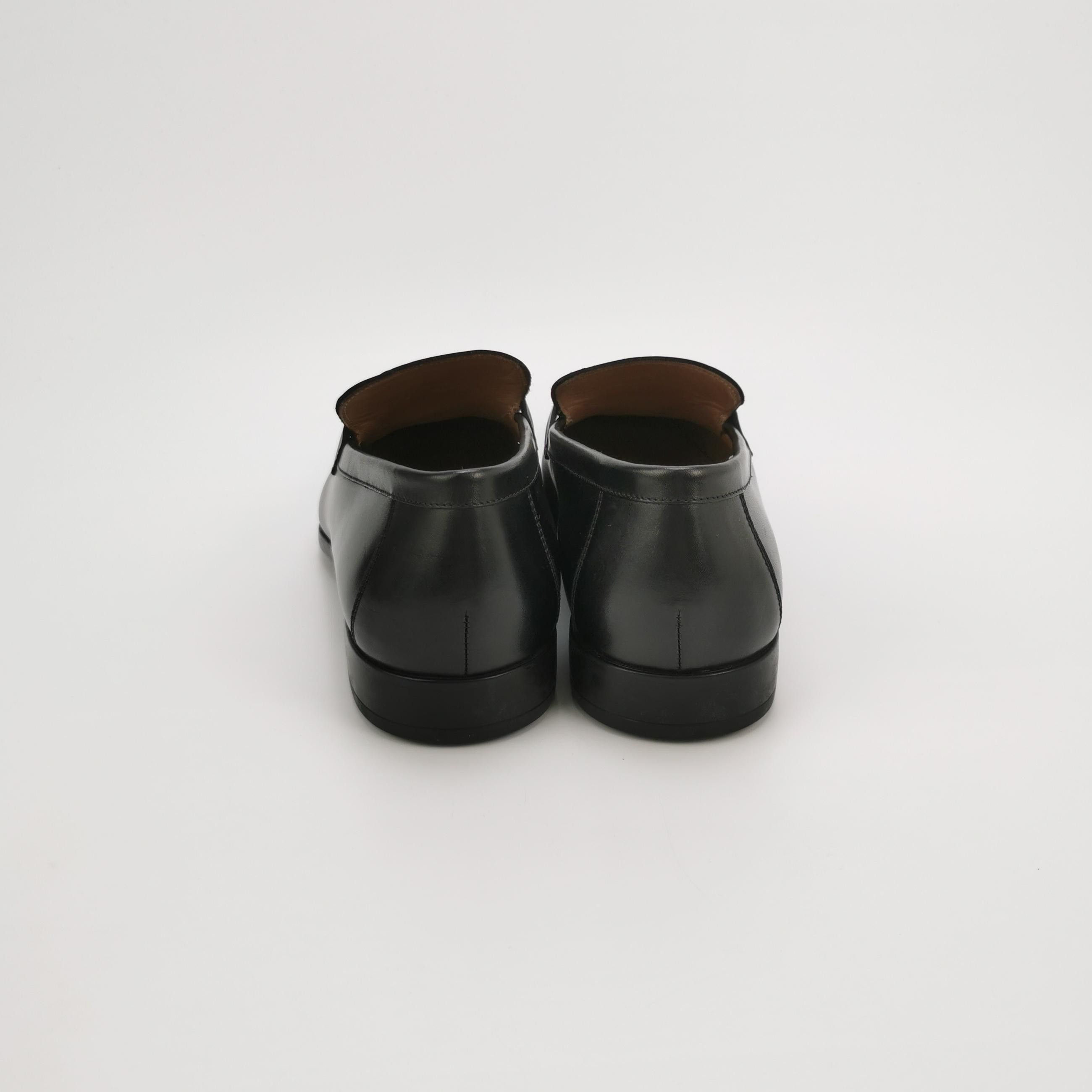Salvatore Ferragamo Salvatore Ferragamo Gancini Leather Loafers 43.5 Size US 10 / EU 43 - 5 Thumbnail