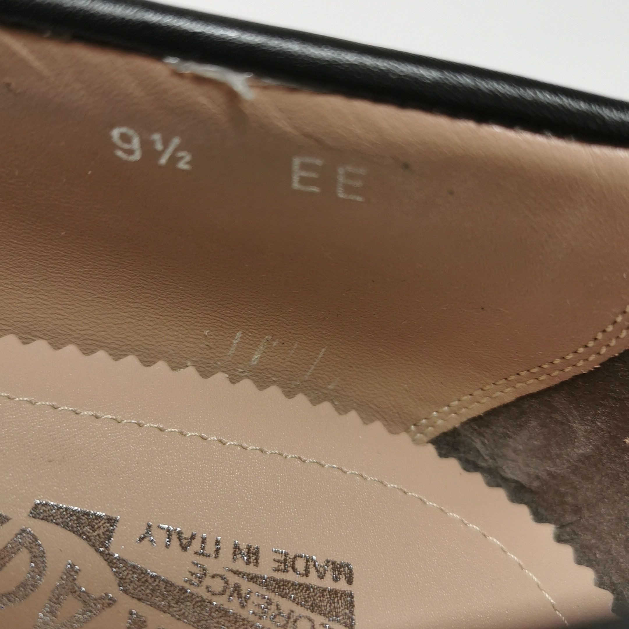 Salvatore Ferragamo Salvatore Ferragamo Gancini Leather Loafers 43.5 Size US 10 / EU 43 - 15 Thumbnail