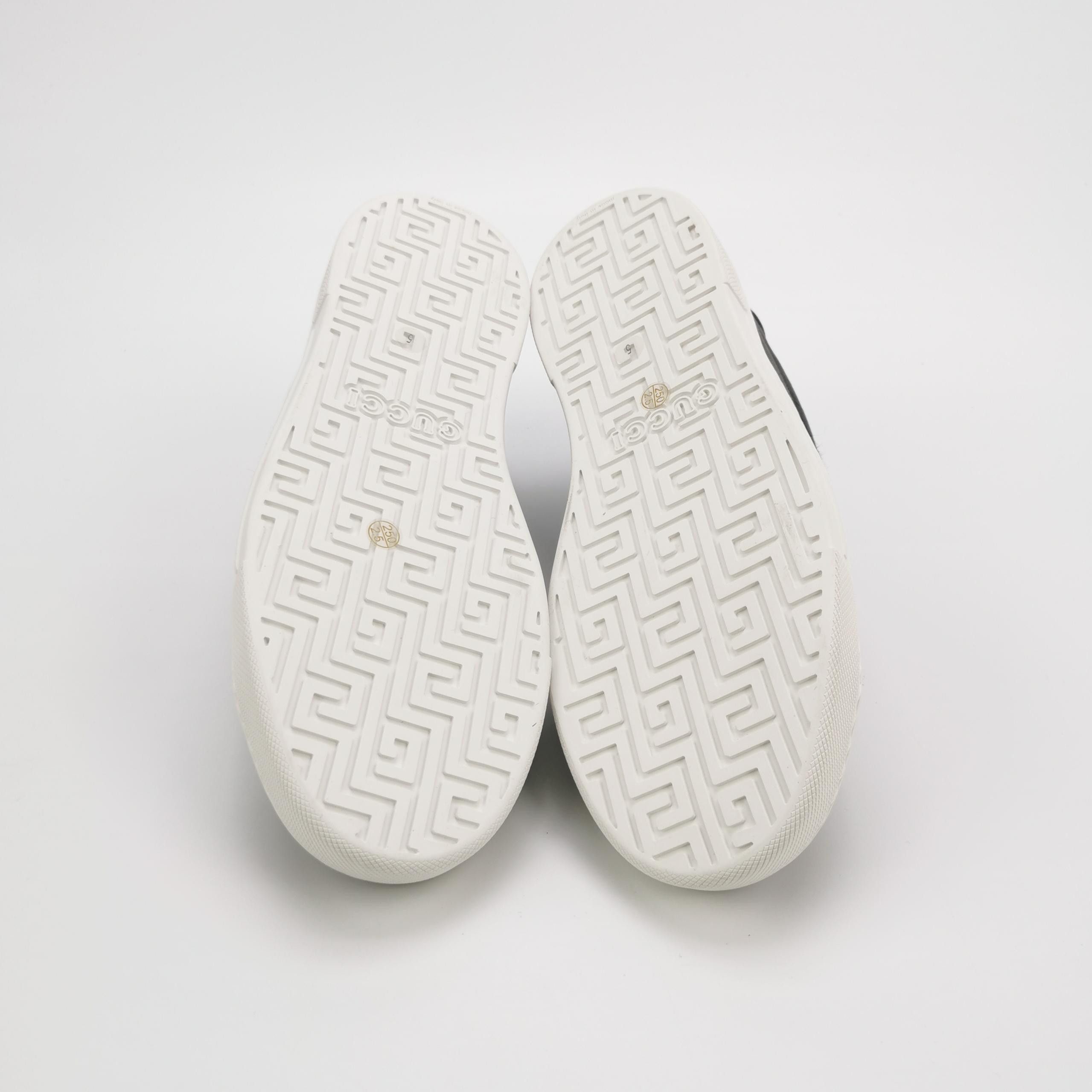 Gucci Gucci Ace GG Monogram Web Stripe Sneakers 39 Size US 6 / EU 39 - 6 Thumbnail