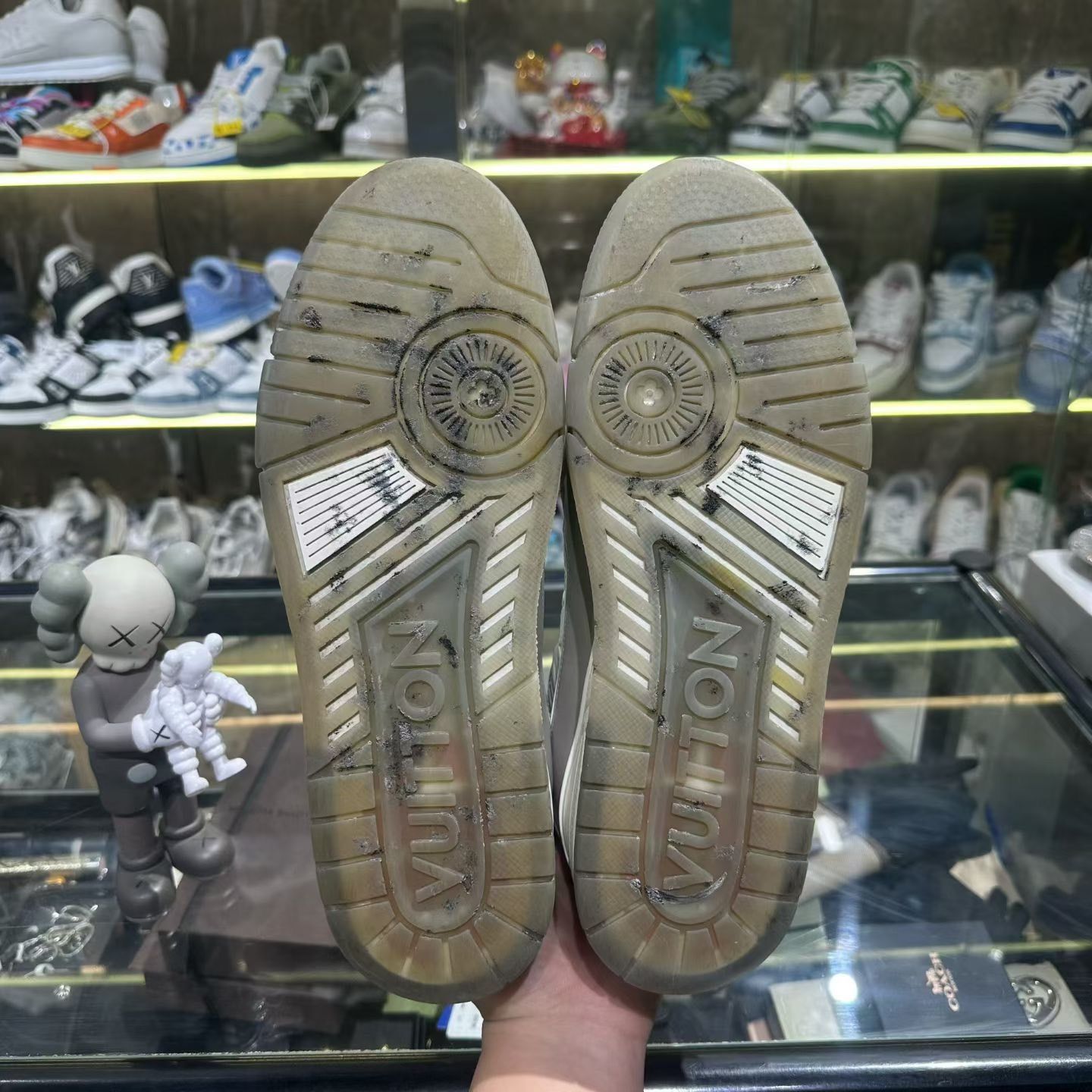 Louis Vuitton Louis Vuitton Training Multi Lowtop Sneakers 10 Men Size US 10 / EU 43 - 6 Thumbnail