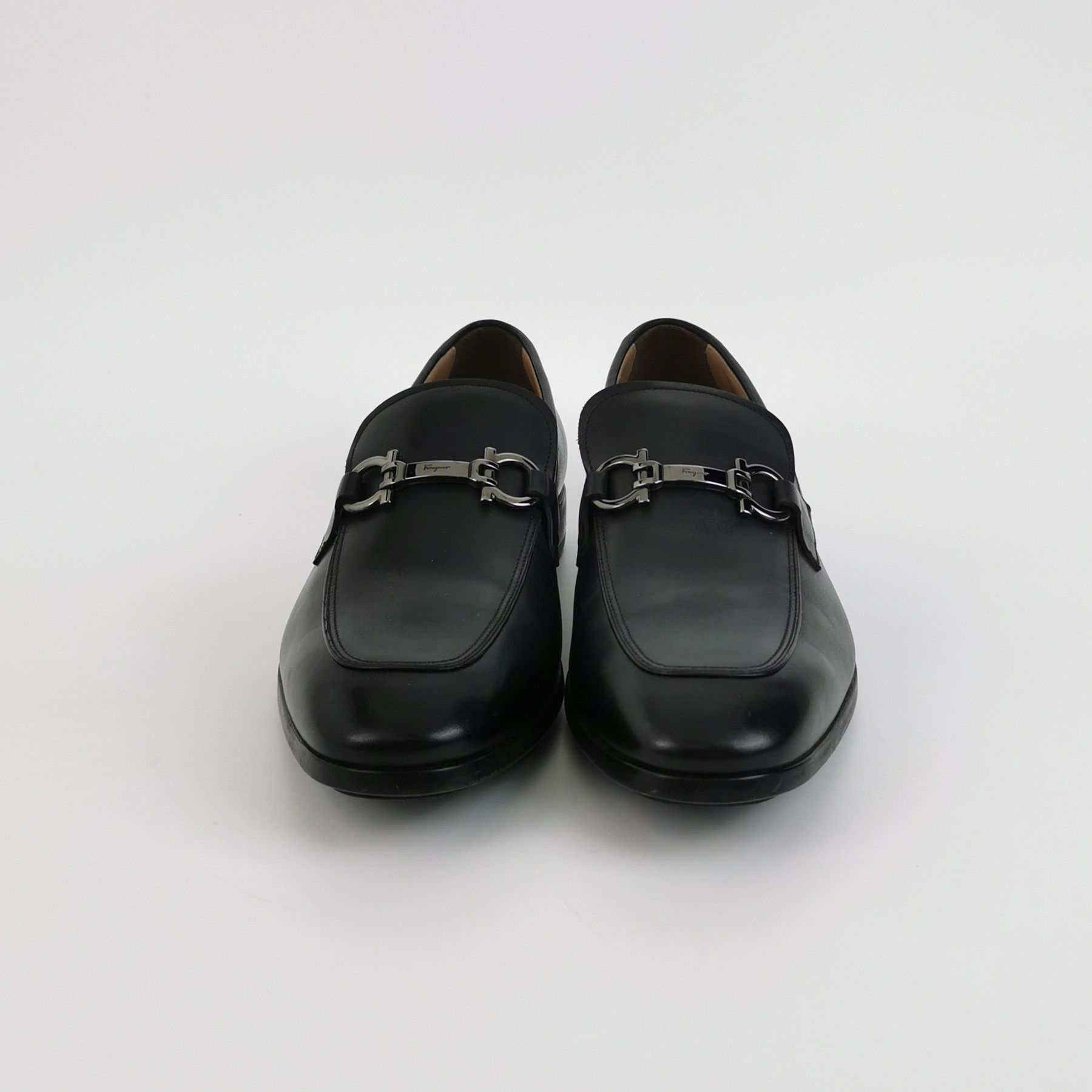 Salvatore Ferragamo Salvatore Ferragamo Gancini Leather Loafers Size 44 Size US 11 / EU 44 - 4 Thumbnail