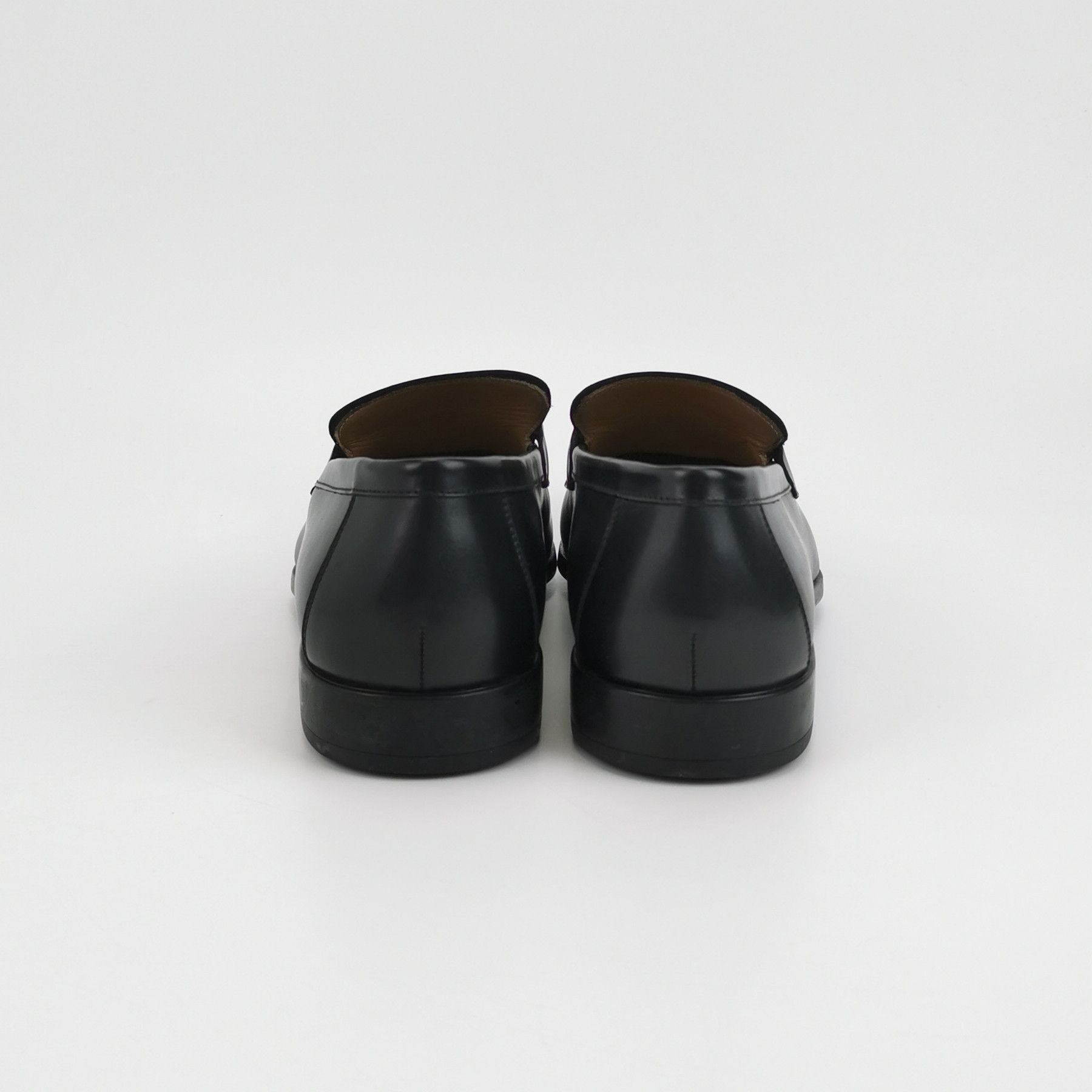 Salvatore Ferragamo Salvatore Ferragamo Gancini Leather Loafers Size 44 Size US 11 / EU 44 - 5 Thumbnail