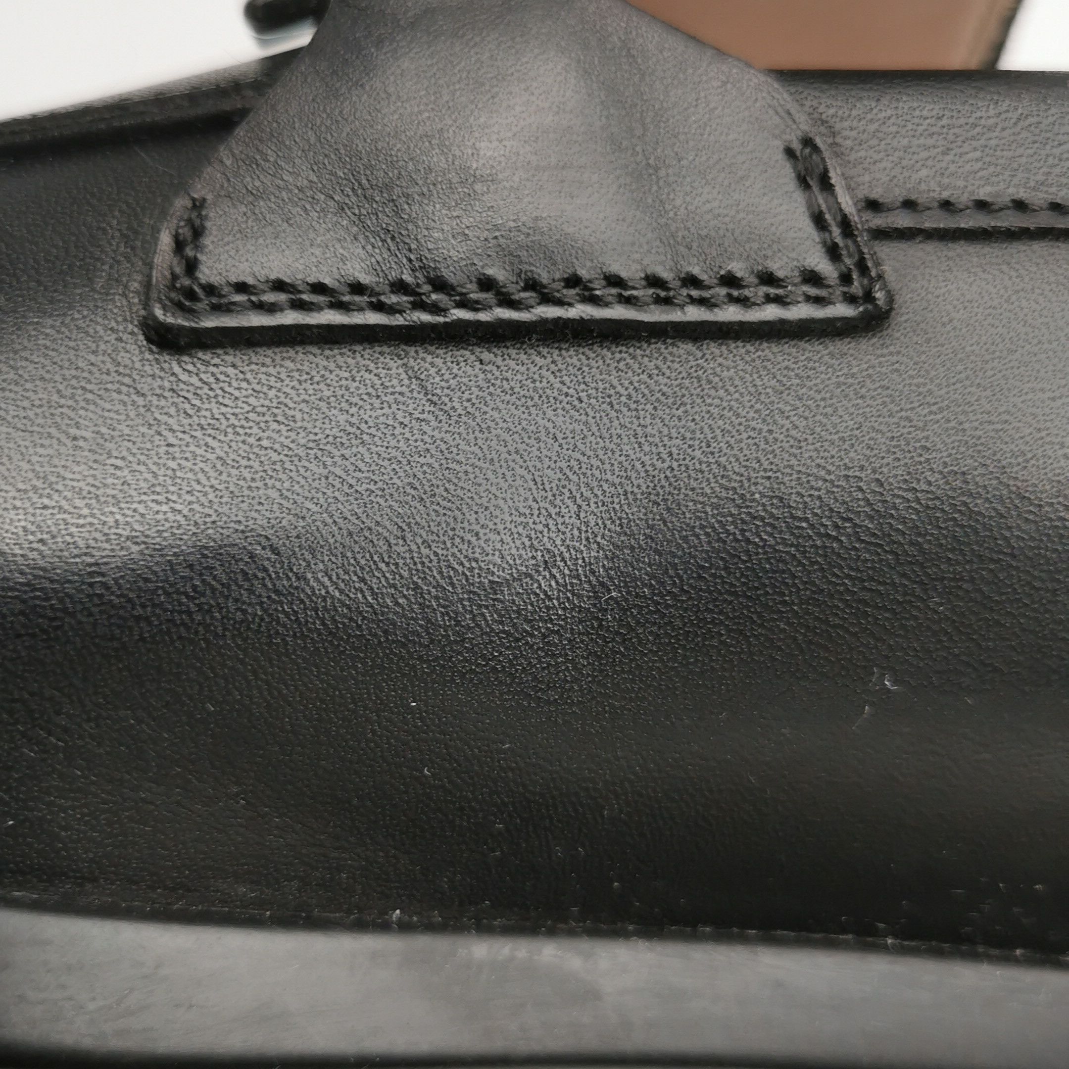 Salvatore Ferragamo Salvatore Ferragamo Gancini Leather Loafers Size 44 Size US 11 / EU 44 - 8 Thumbnail
