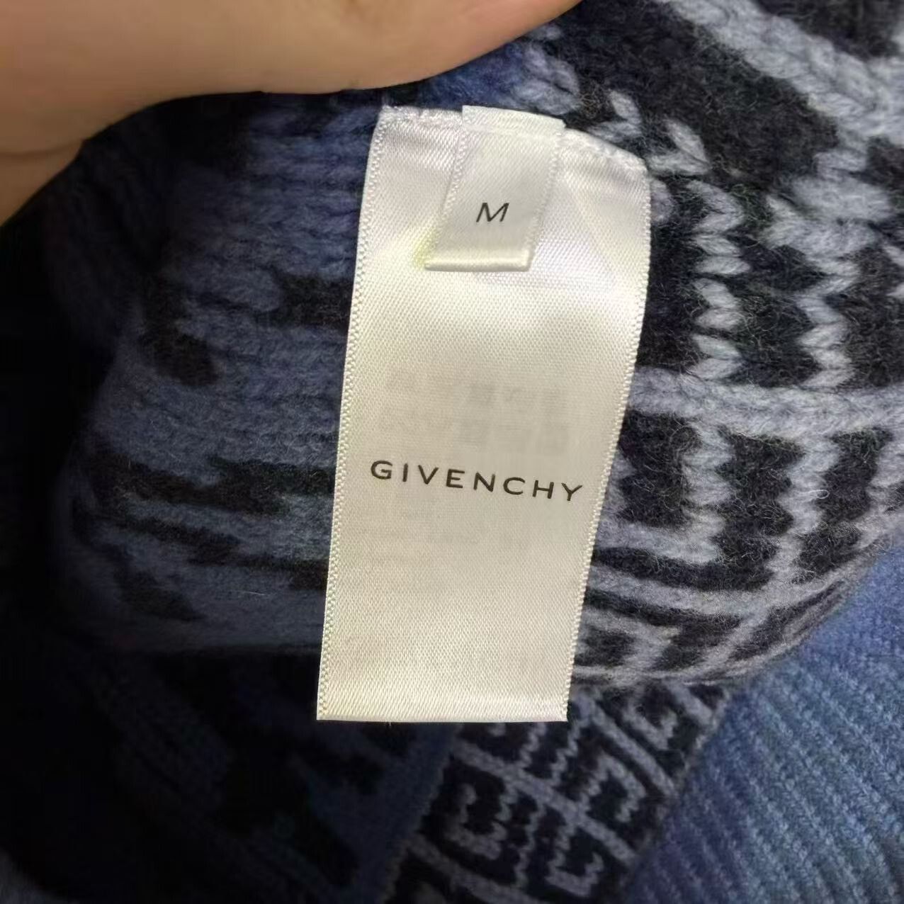 Givenchy Givenchy Wool Graphic Blue Sweater m Men Size US M / EU 48-50 / 2 - 7 Thumbnail