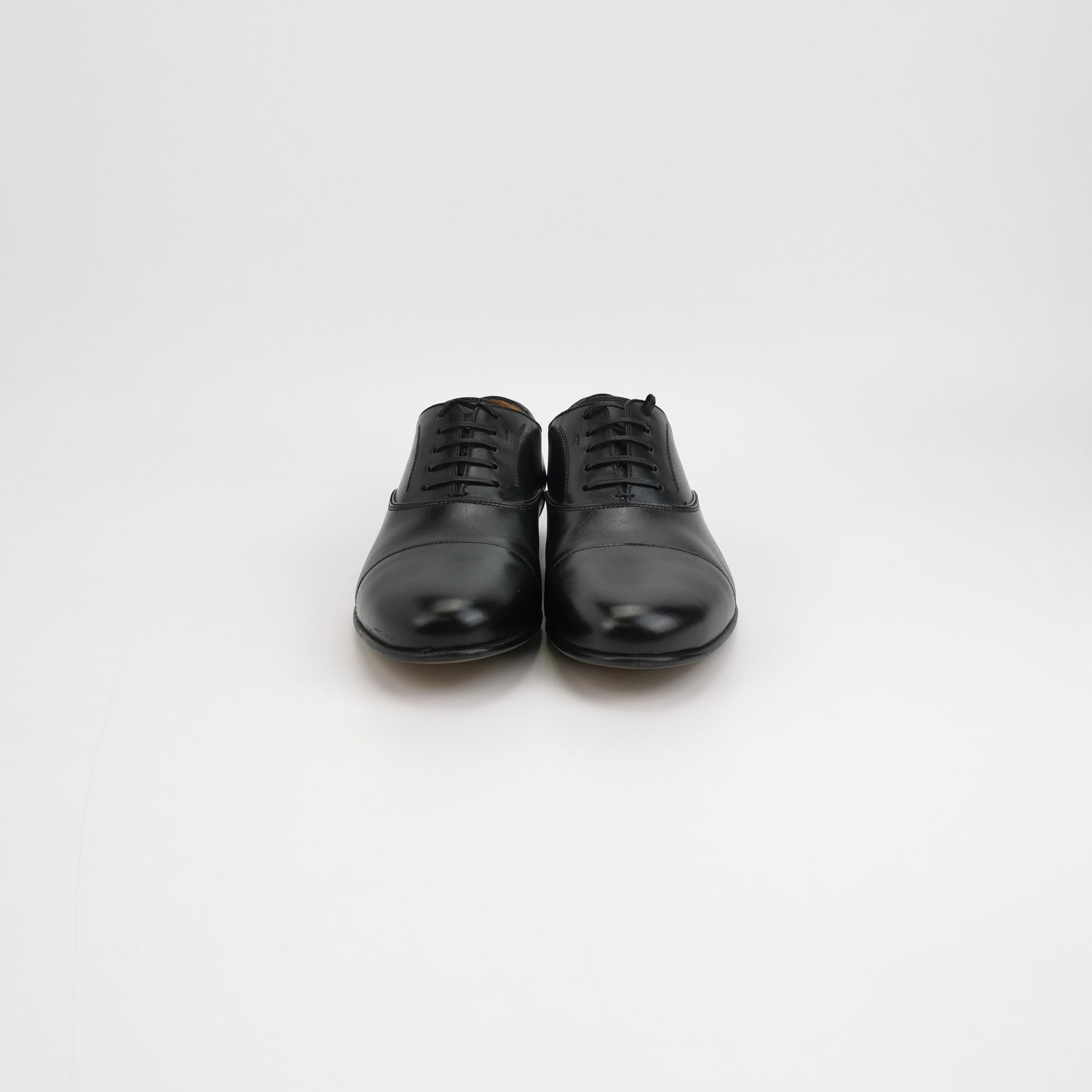 Salvatore Ferragamo Salvatore Ferragamo Leather Cap Toe Oxfords 7.5 Size US 7 / EU 40 - 4 Thumbnail
