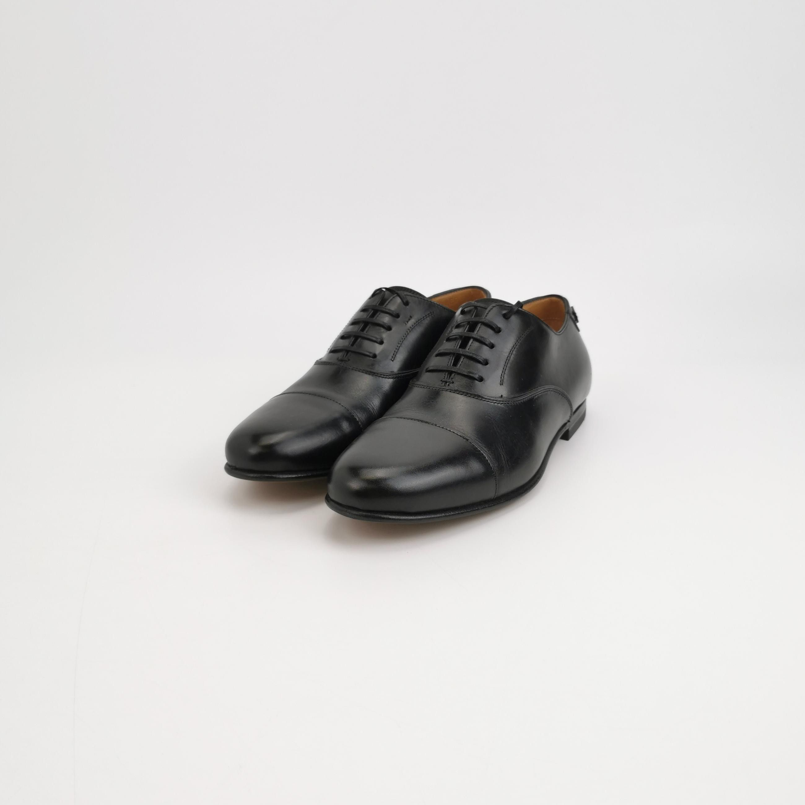 Salvatore Ferragamo Salvatore Ferragamo Leather Cap Toe Oxfords 7.5 Size US 7 / EU 40 - 3 Thumbnail