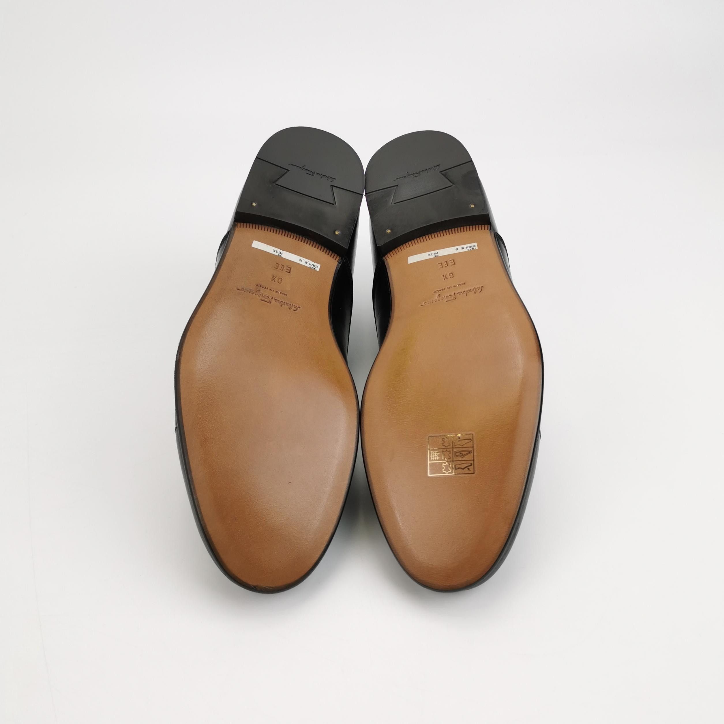 Salvatore Ferragamo Salvatore Ferragamo Leather Cap Toe Oxfords 7.5 Size US 7 / EU 40 - 6 Thumbnail