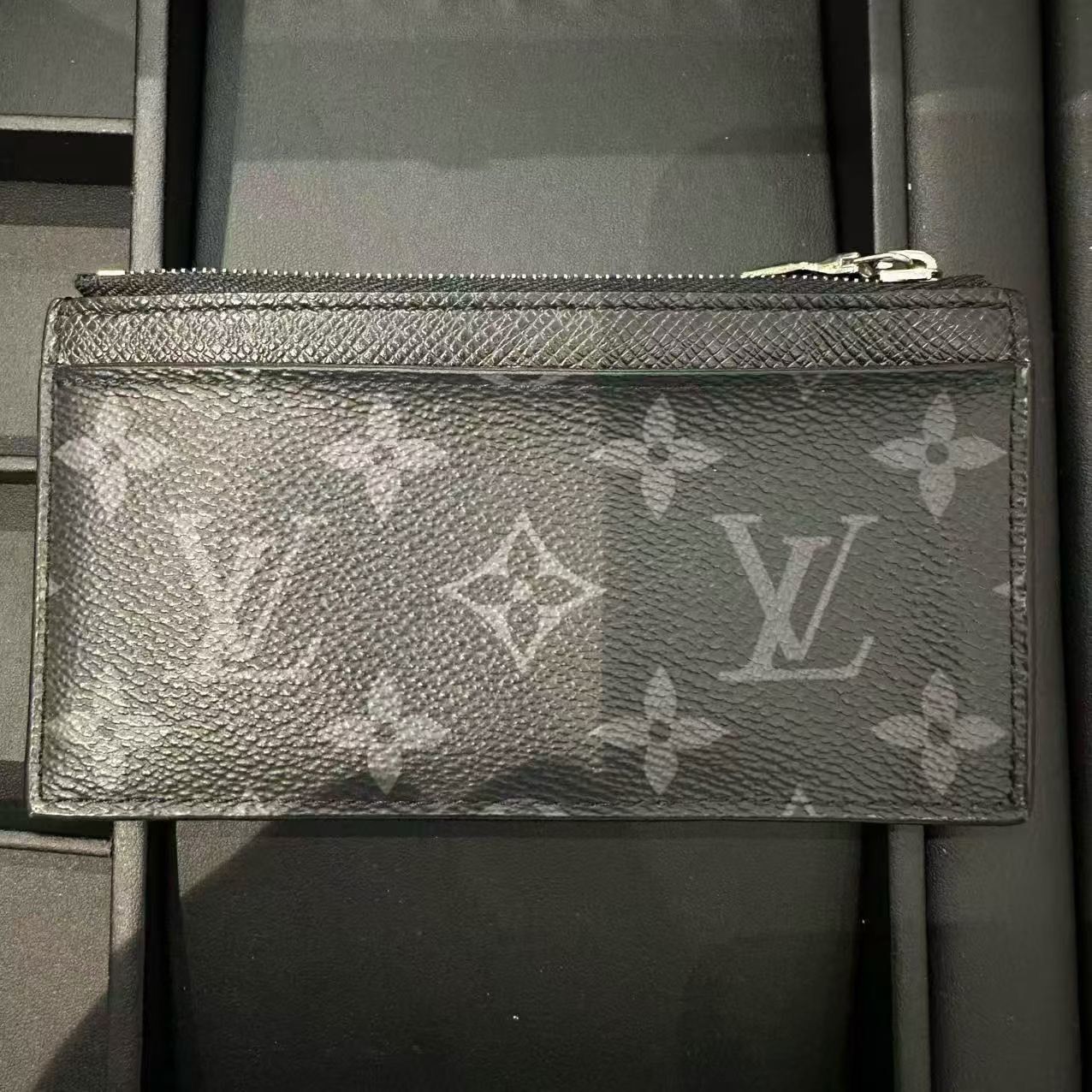 Louis Vuitton Louis Vuitton Black Bag one size Men Size ONE SIZE - 4 Thumbnail