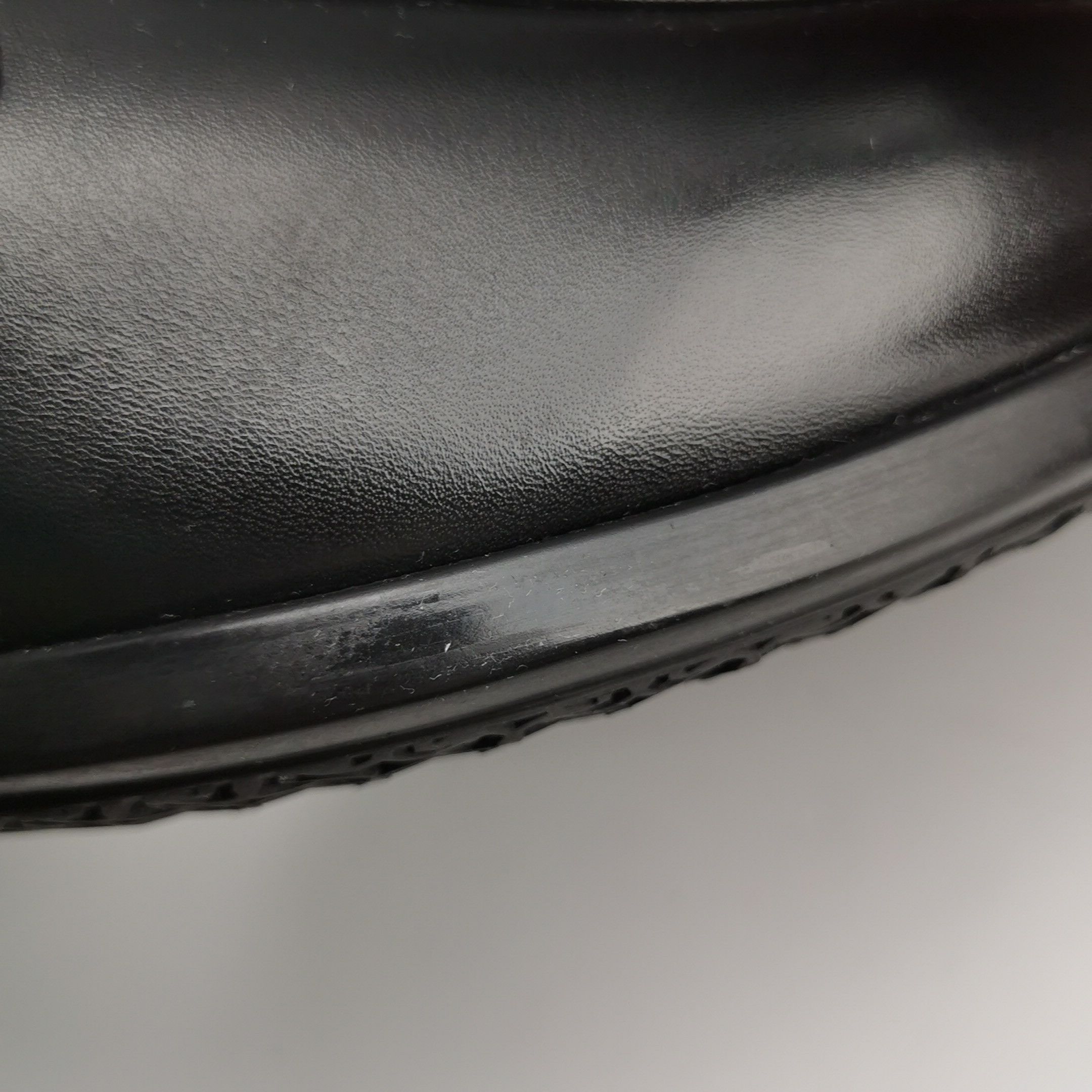 Salvatore Ferragamo Salvatore Ferragamo Gancini Leather Loafers 43 Size US 10 / EU 43 - 10 Thumbnail