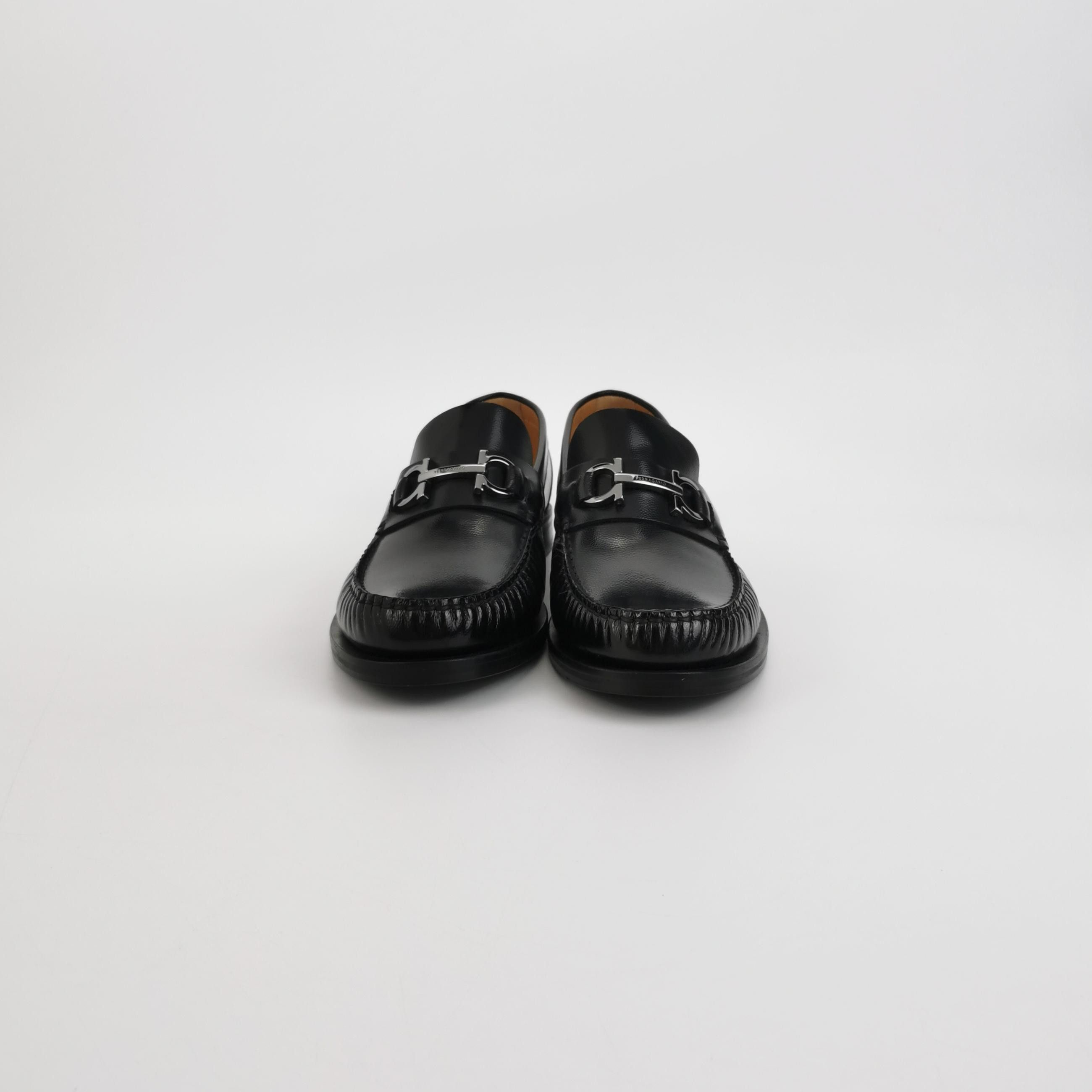 Salvatore Ferragamo Salvatore Ferragamo Gancini Leather Loafers 10 Size US 10 / EU 43 - 4 Thumbnail