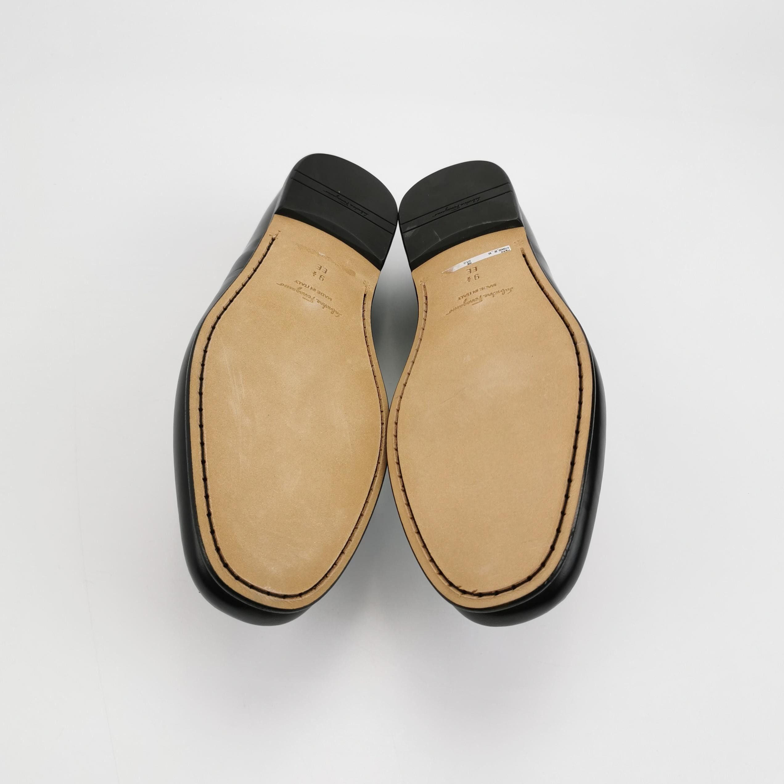 Salvatore Ferragamo Salvatore Ferragamo Gancini Leather Loafers US 9.5 Size US 10 / EU 43 - 6 Thumbnail
