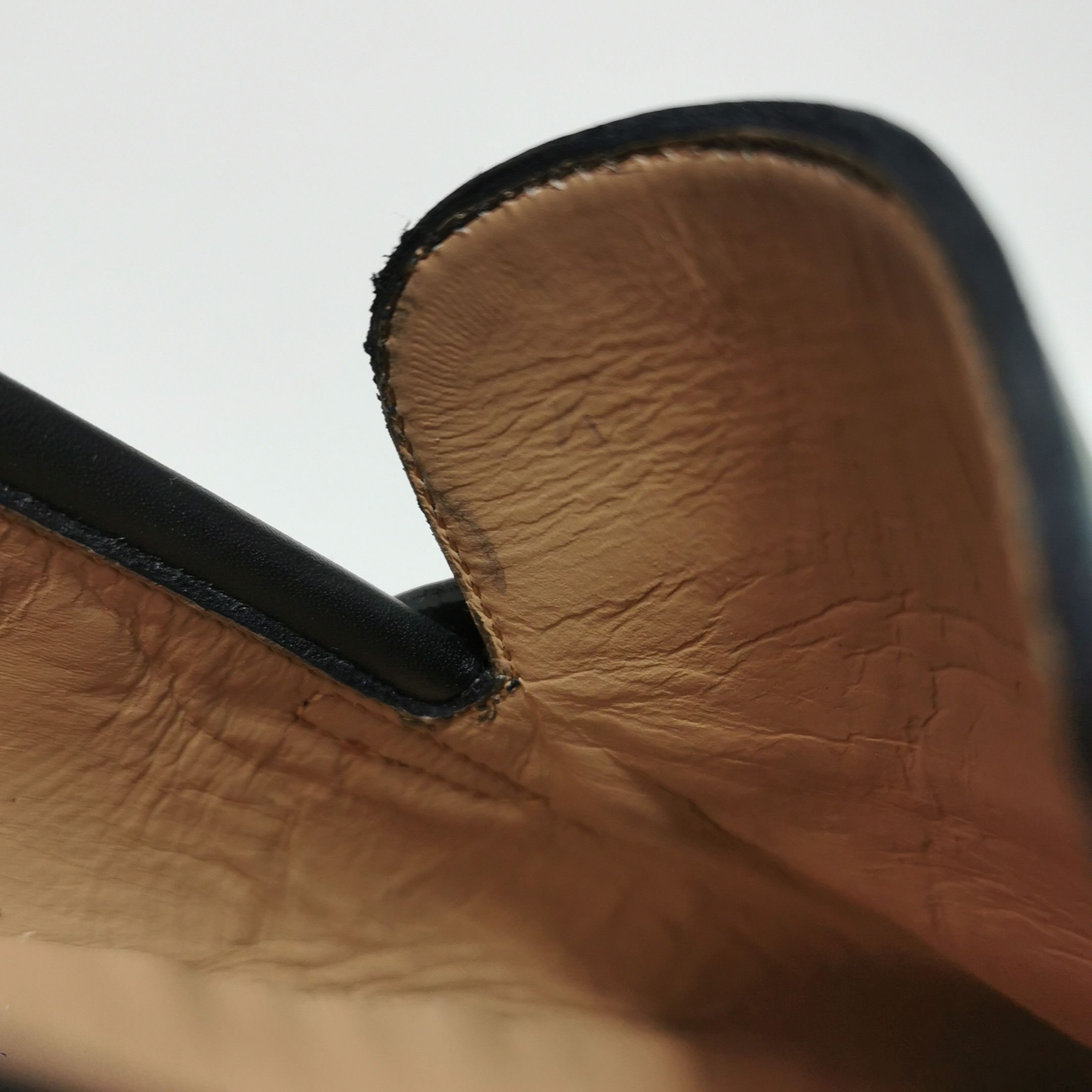 Salvatore Ferragamo Salvatore Ferragamo Gancini Leather Loafers 9 Size US 9 / EU 42 - 11 Thumbnail