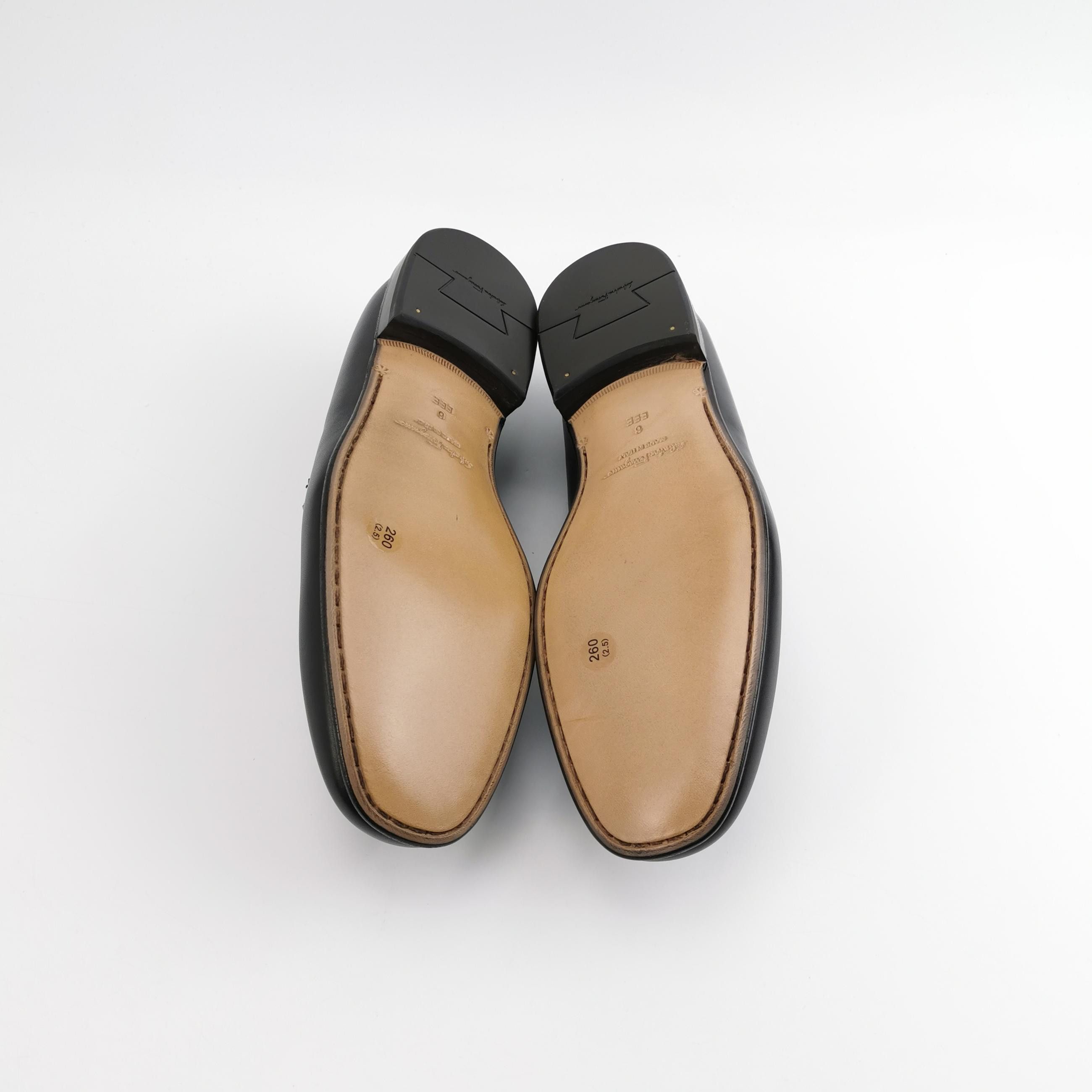 Salvatore Ferragamo Salvatore Ferragamo Gancini Leather Loafers 9 Size US 9 / EU 42 - 6 Thumbnail