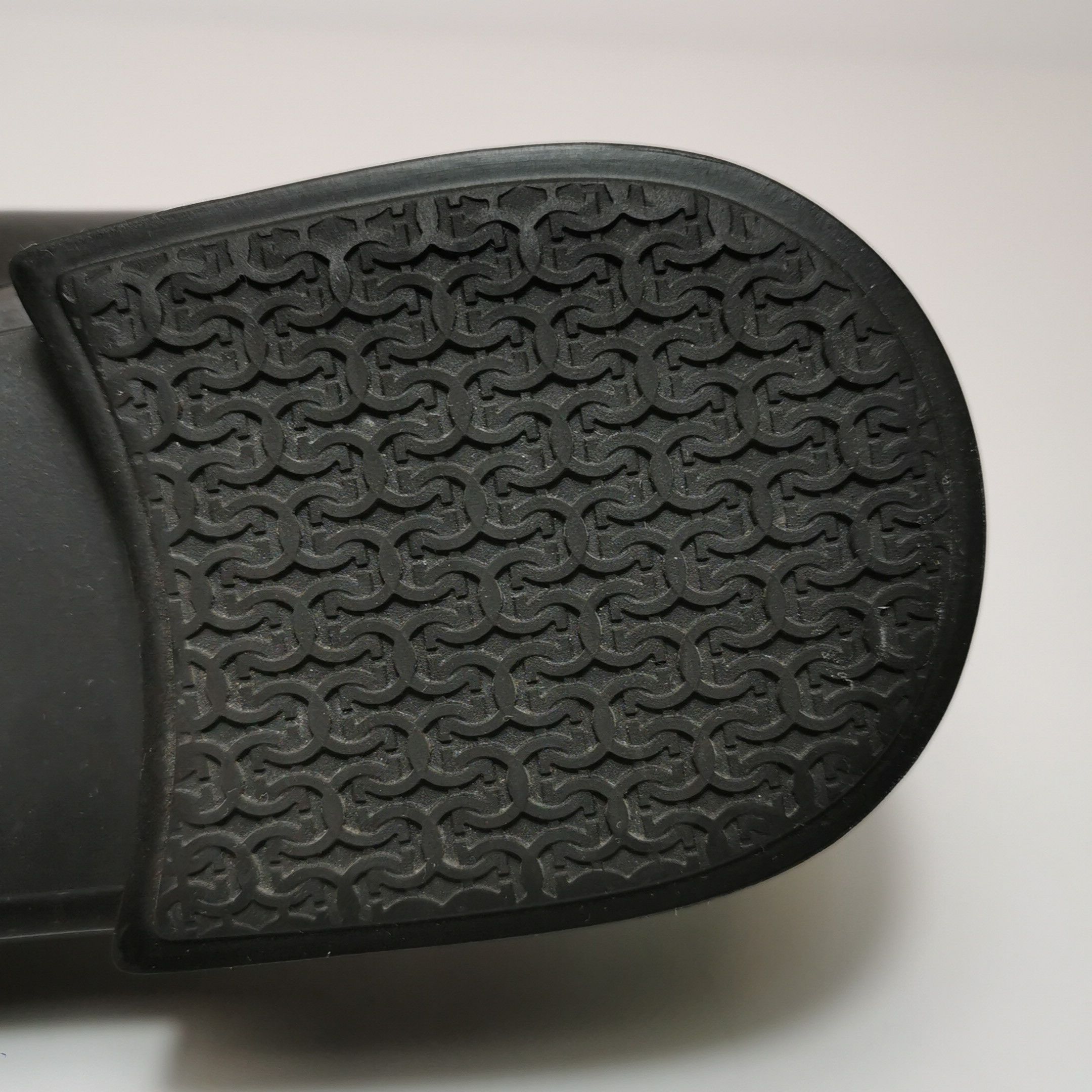 Salvatore Ferragamo Salvatore Ferragamo Gancini Leather Loafers 10.5 Size US 10 / EU 43 - 11 Thumbnail