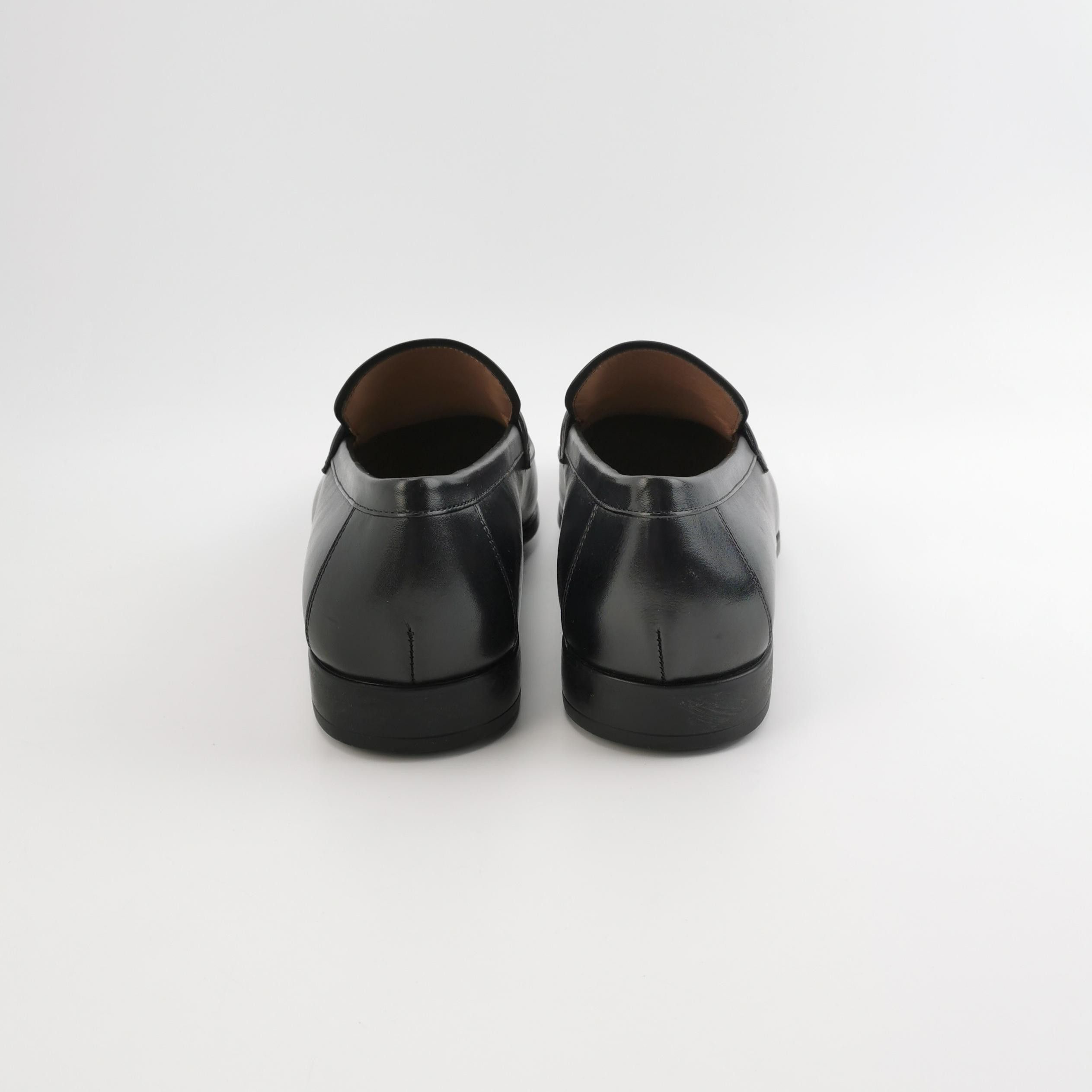 Salvatore Ferragamo Salvatore Ferragamo Gancini Leather Loafers 10.5 Size US 10 / EU 43 - 5 Thumbnail