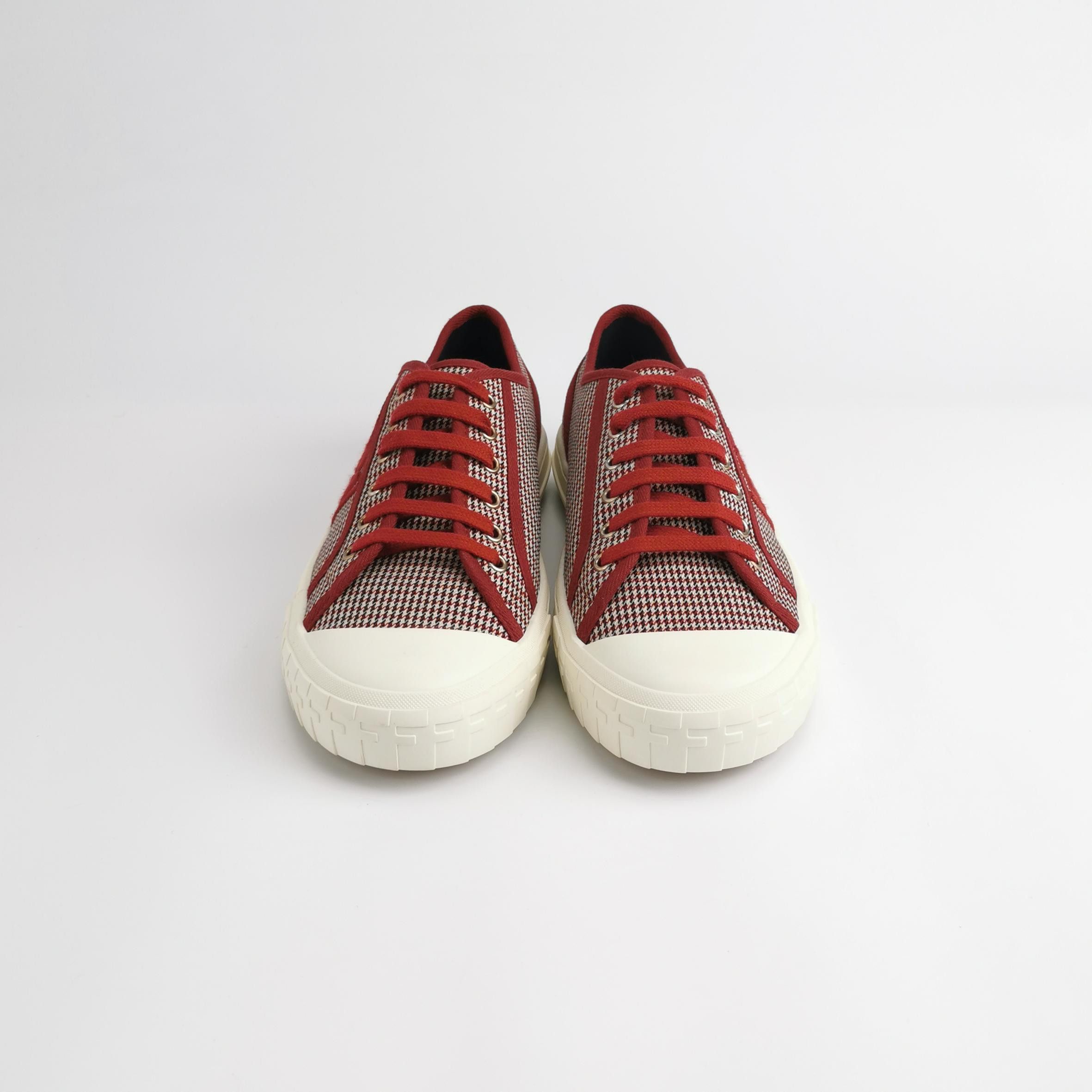 Fendi Fendi Domino Canvas Low-Top Sneakers EU 42 Size US 9 / EU 42 - 4 Thumbnail