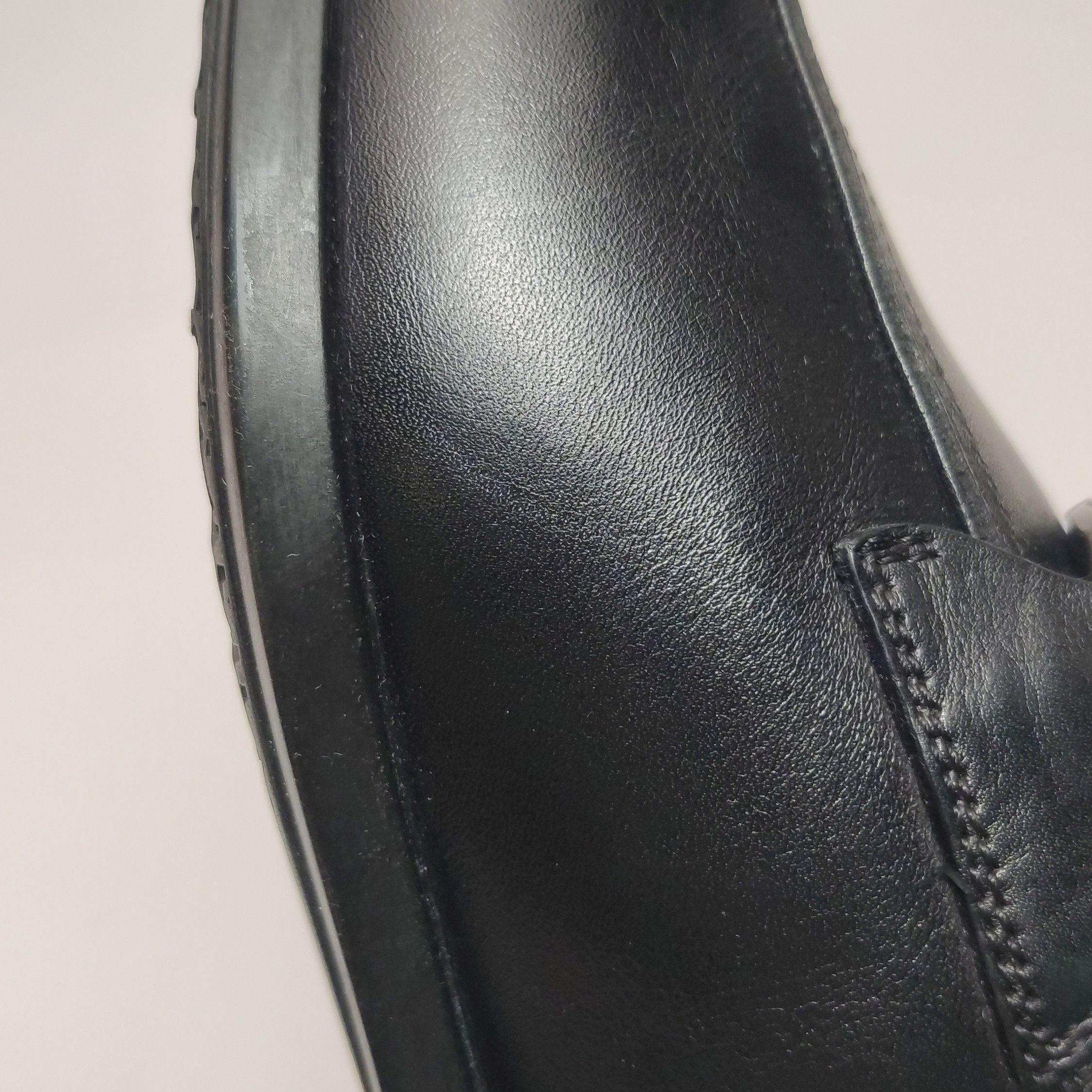 Salvatore Ferragamo Salvatore Ferragamo Gancini Leather Loafers Size 10 Size US 10 / EU 43 - 10 Thumbnail