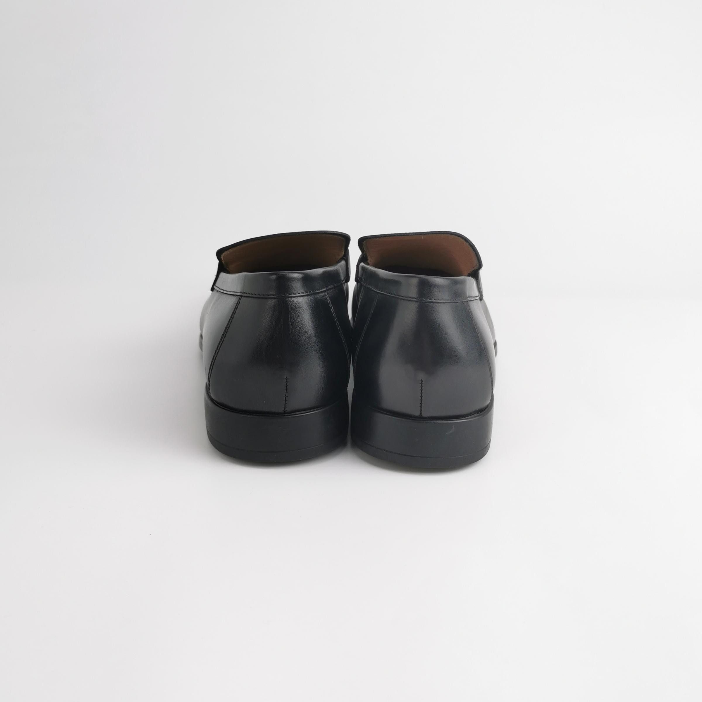 Salvatore Ferragamo Salvatore Ferragamo Gancini Leather Loafers Size 10 Size US 10 / EU 43 - 5 Thumbnail
