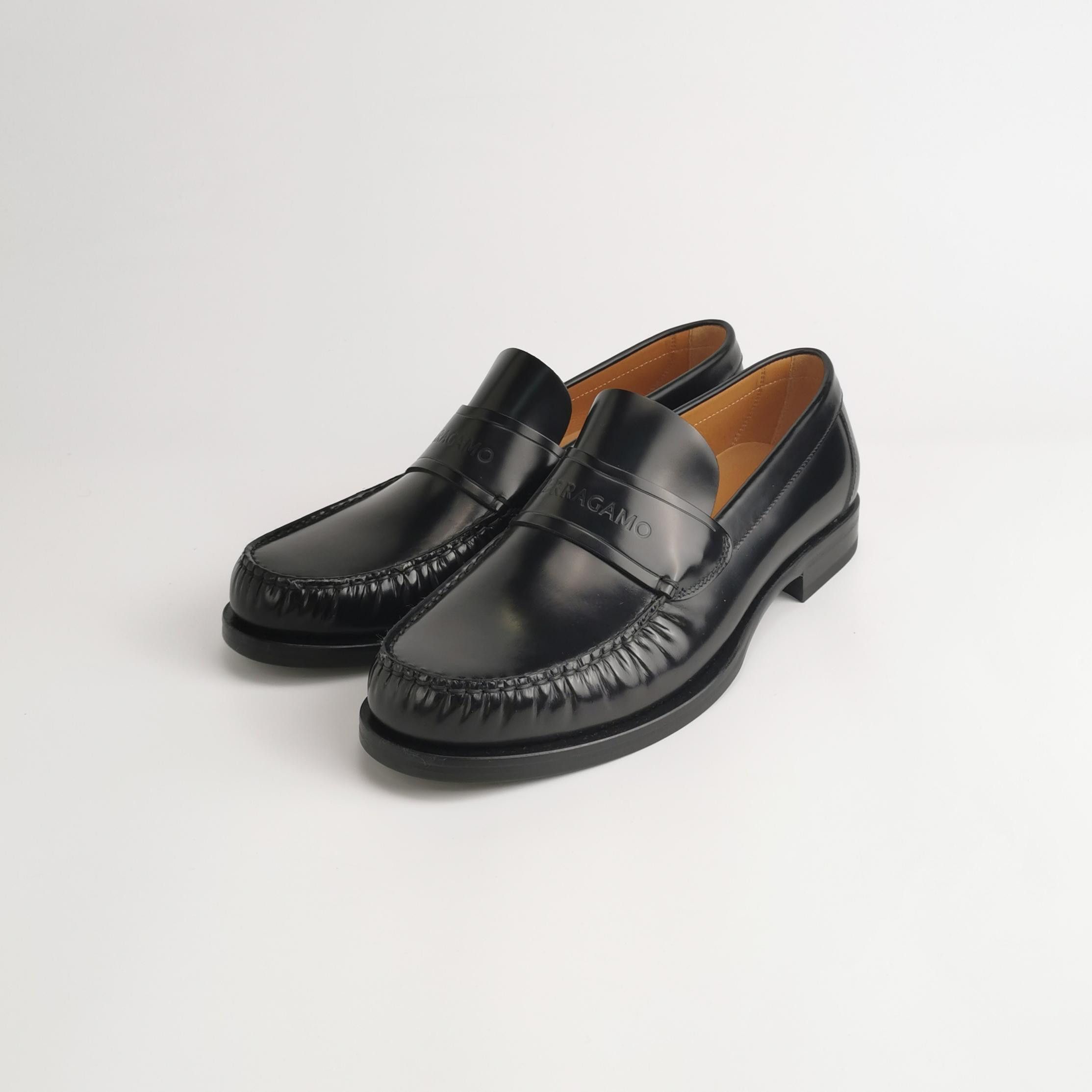 Salvatore Ferragamo Salvatore Ferragamo Black Leather Logo Loafers 9.5 Size US 10 / EU 43 - 3 Thumbnail