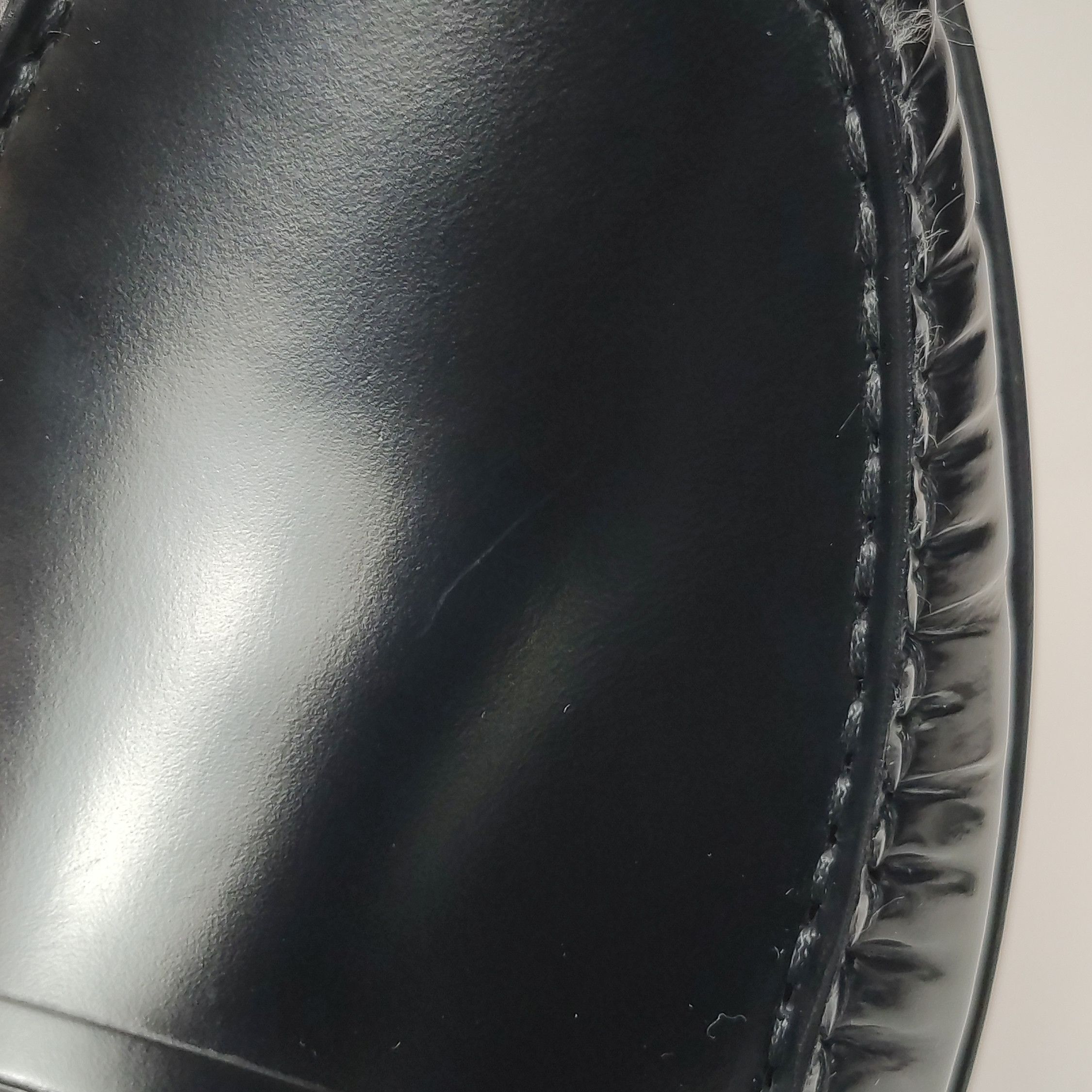 Salvatore Ferragamo Salvatore Ferragamo Black Leather Logo Loafers 9.5 Size US 10 / EU 43 - 8 Thumbnail