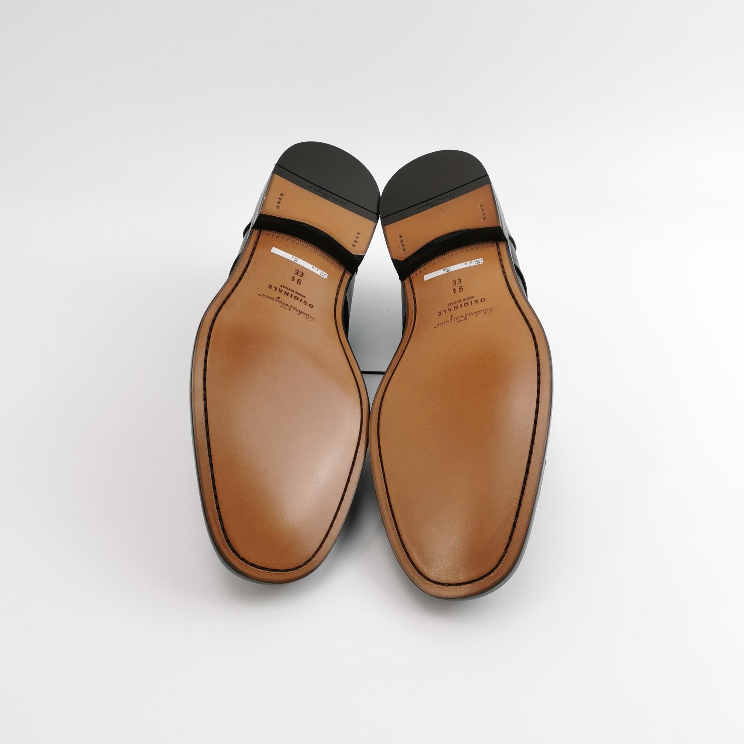 Salvatore Ferragamo Salvatore Ferragamo Cap Toe Leather Formal Shoes US 9.5 Size US 10 / EU 43 - 6 Thumbnail
