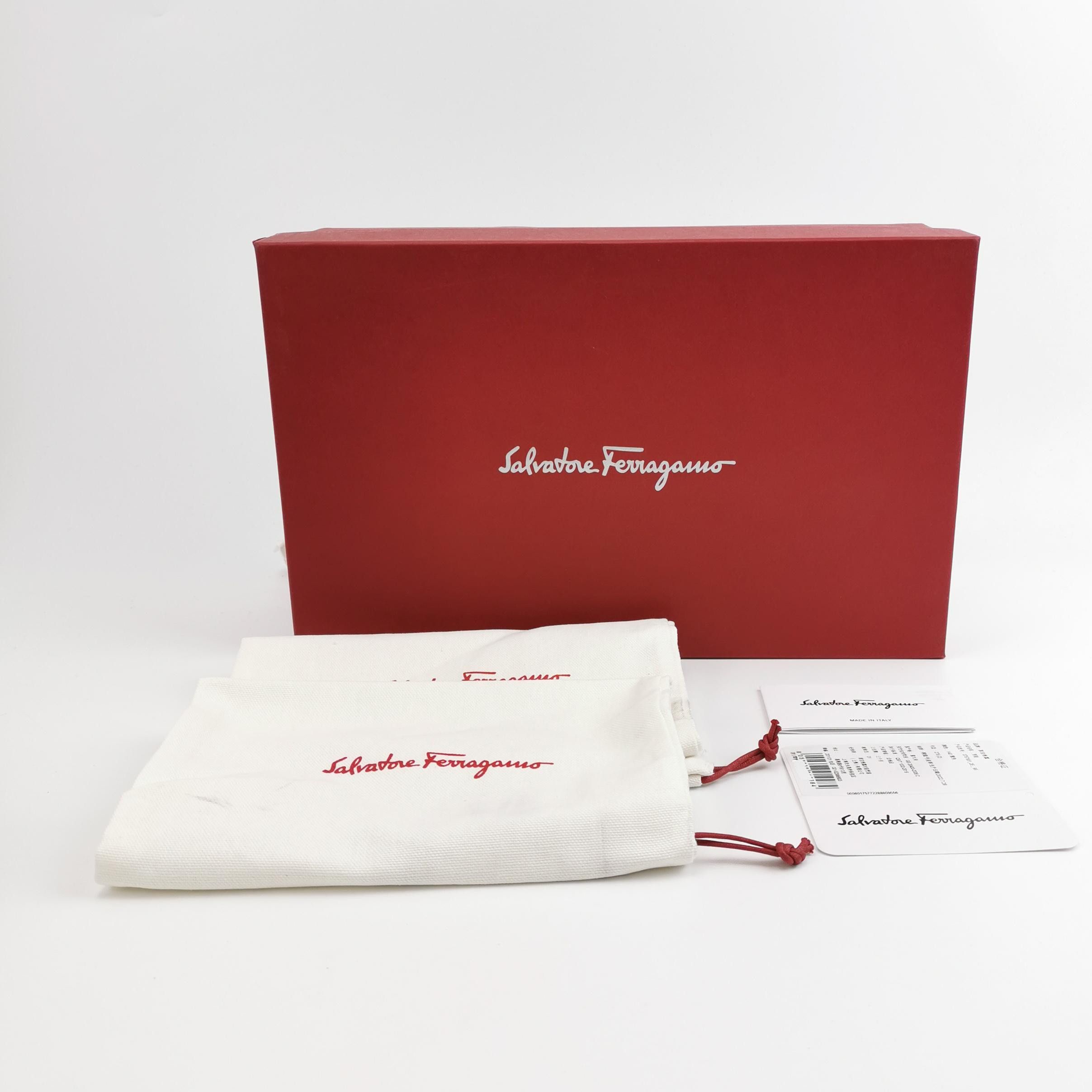 Salvatore Ferragamo Salvatore Ferragamo Leather Derby Shoes Size 9.5 Size US 10 / EU 43 - 7 Thumbnail